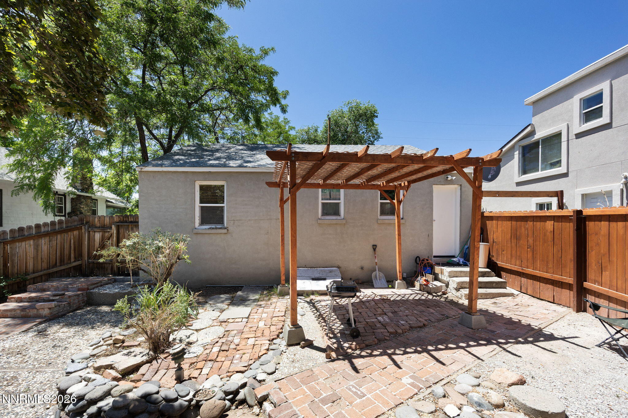 1350 Ridgeway Court