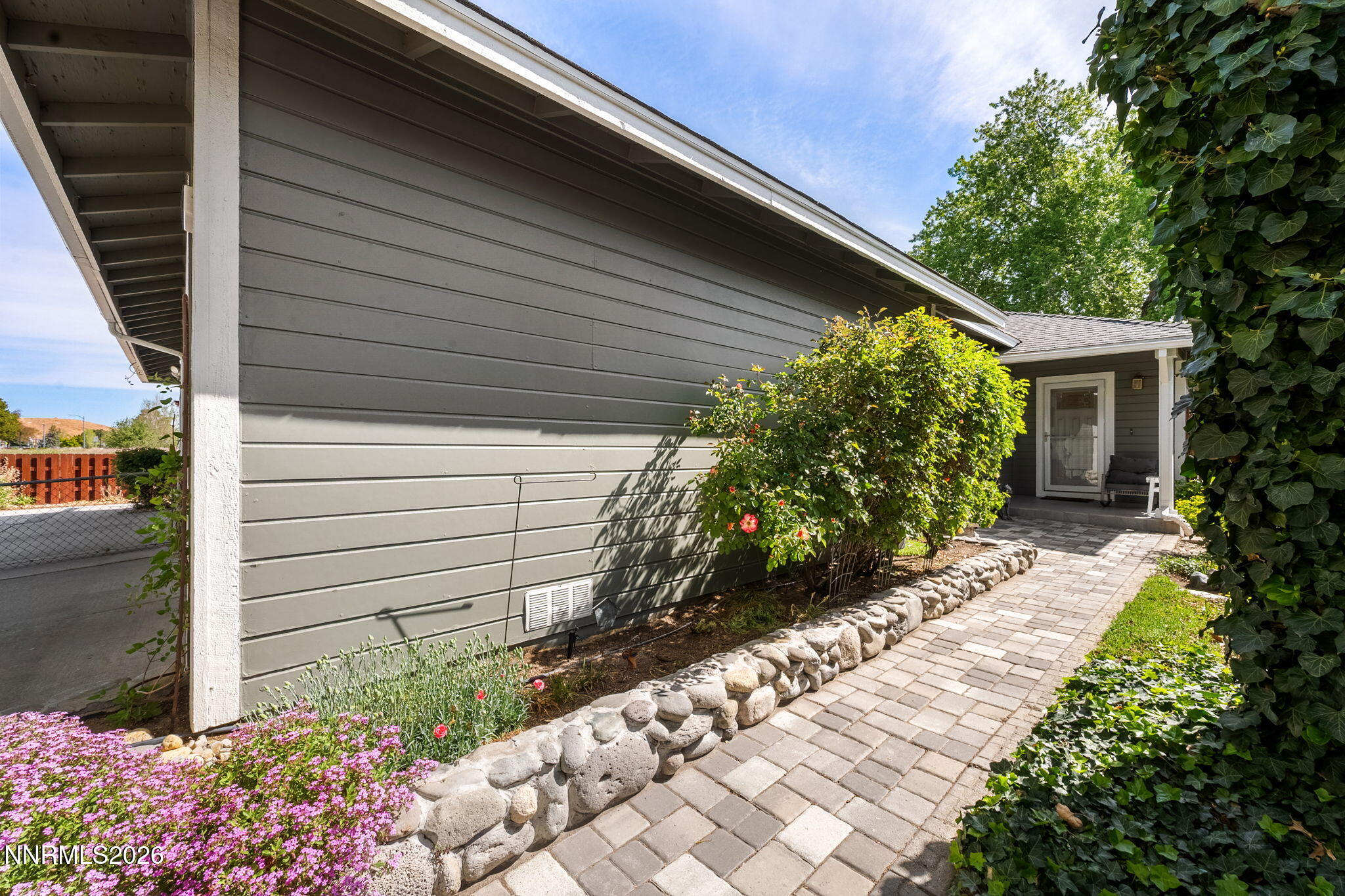 1360 Del Rosa Way