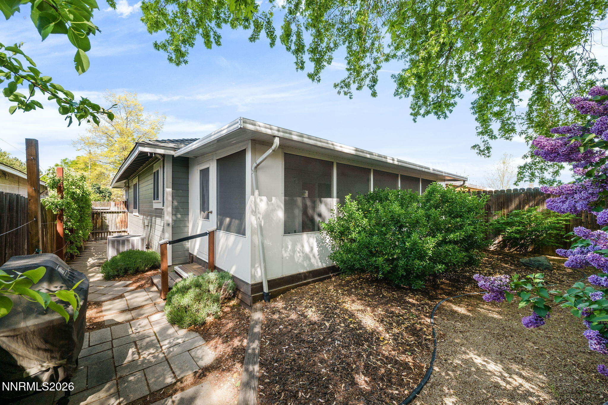 1360 Del Rosa Way