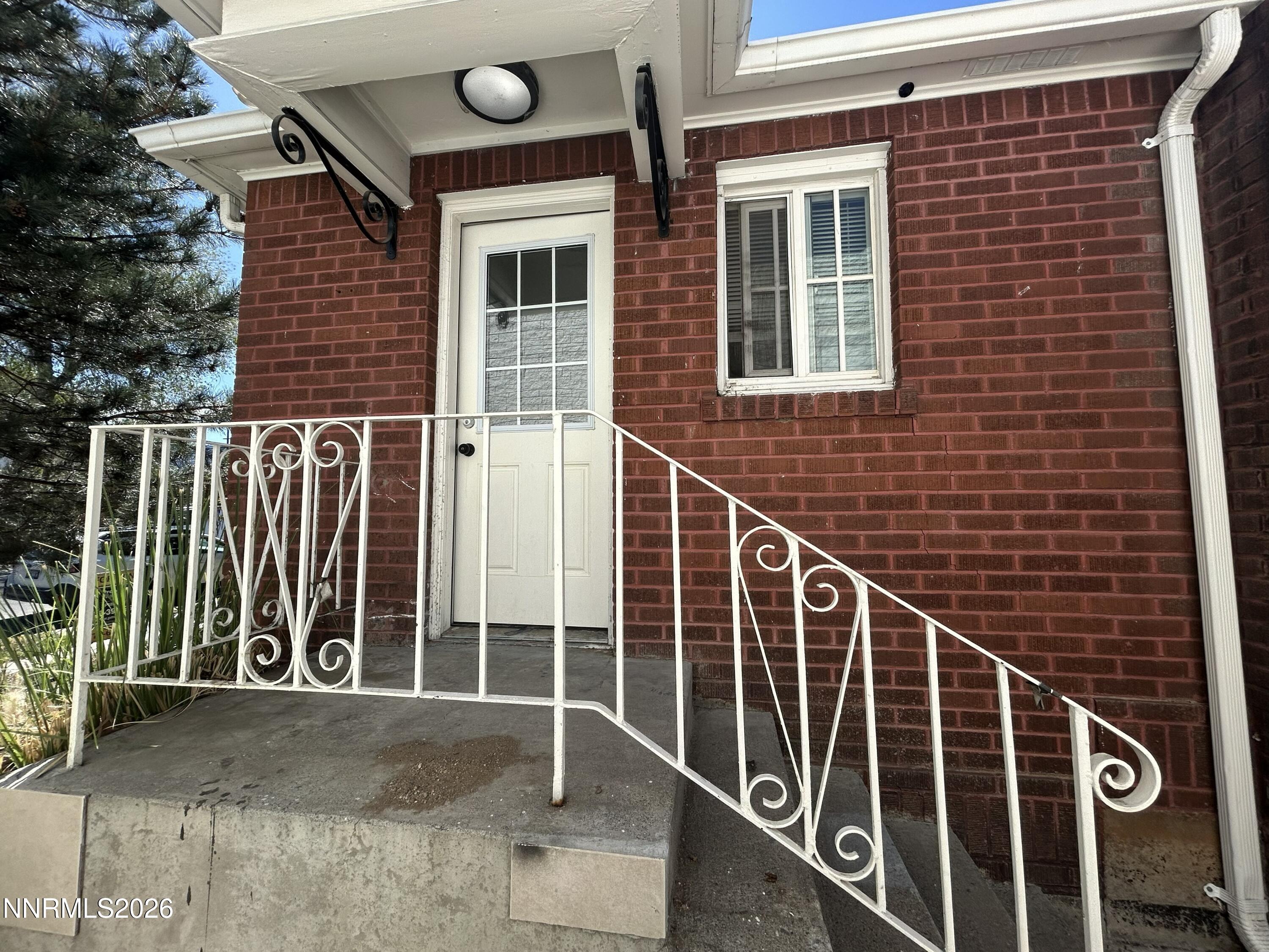 251 E Arroyo Street