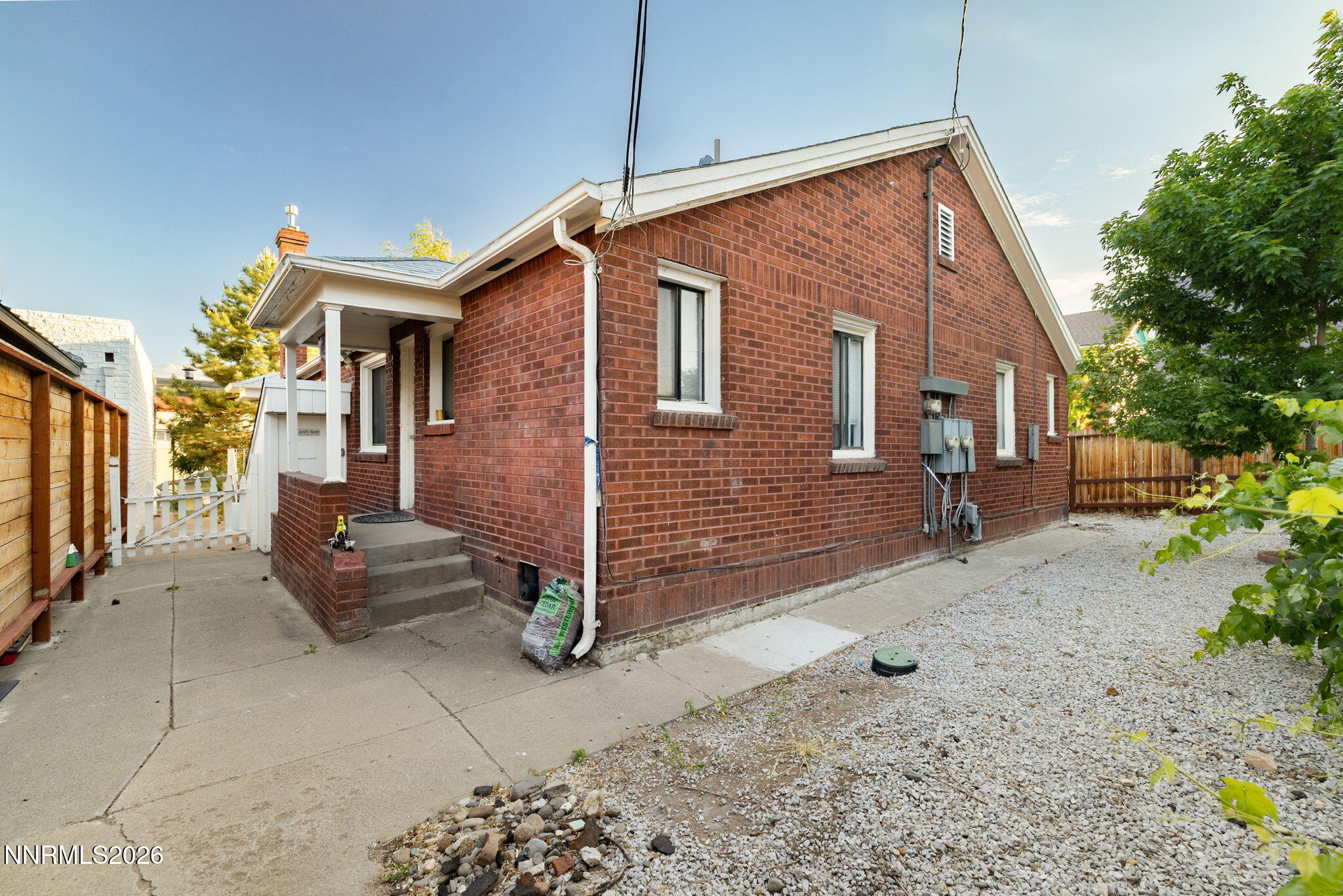 251 E Arroyo Street
