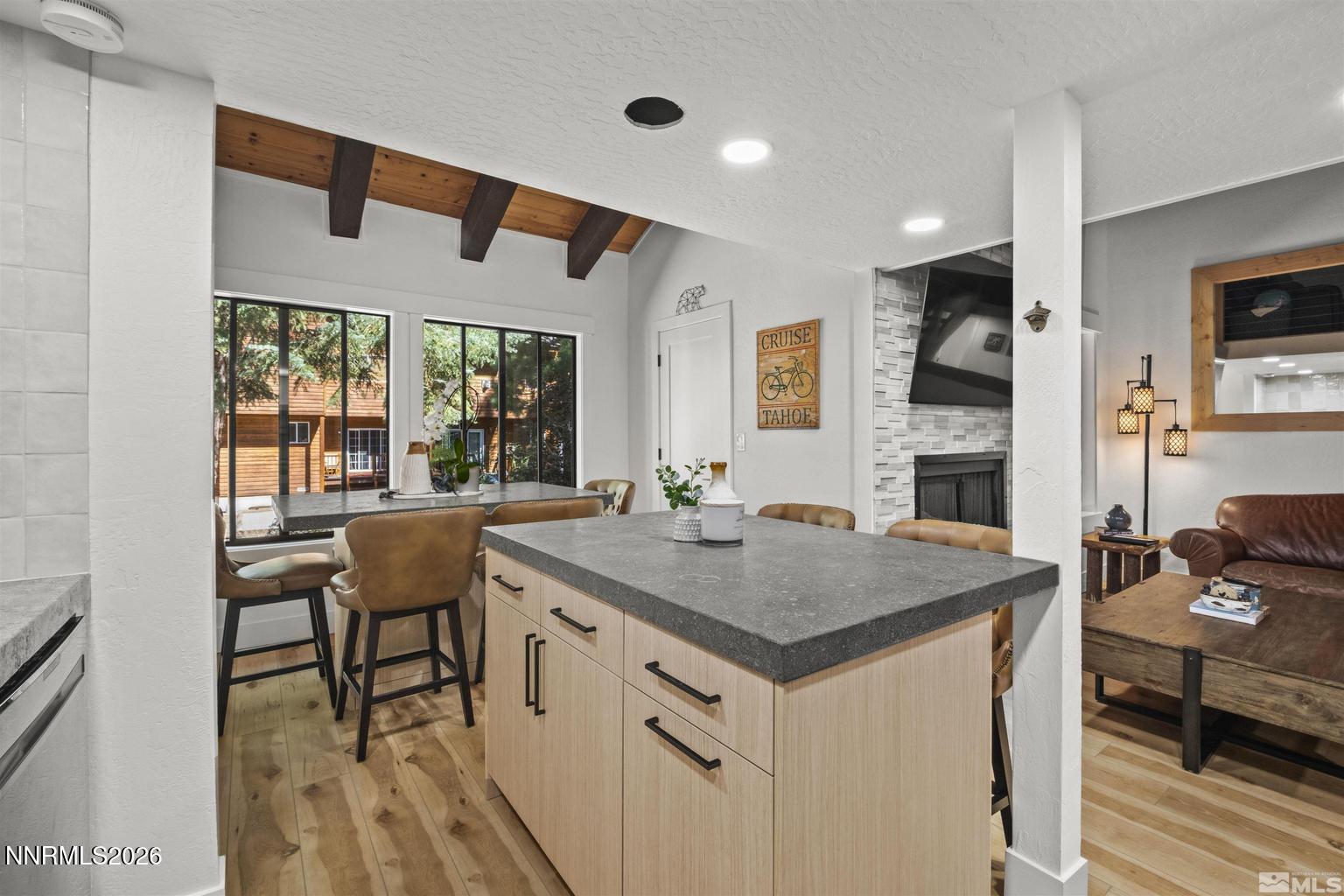 945 Harold Drive UNIT 20