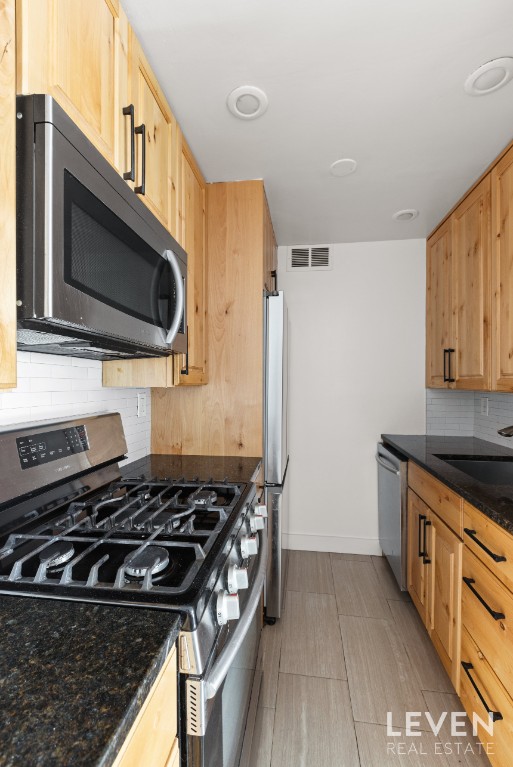 333 E 14th Street 9A
