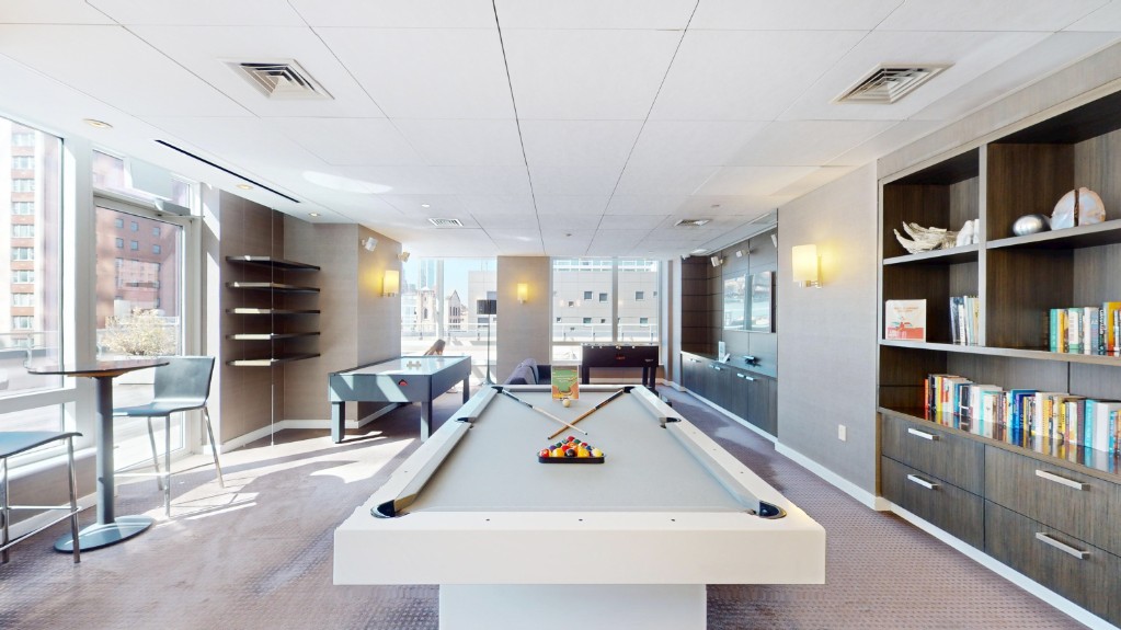 The Platinum Apt 408