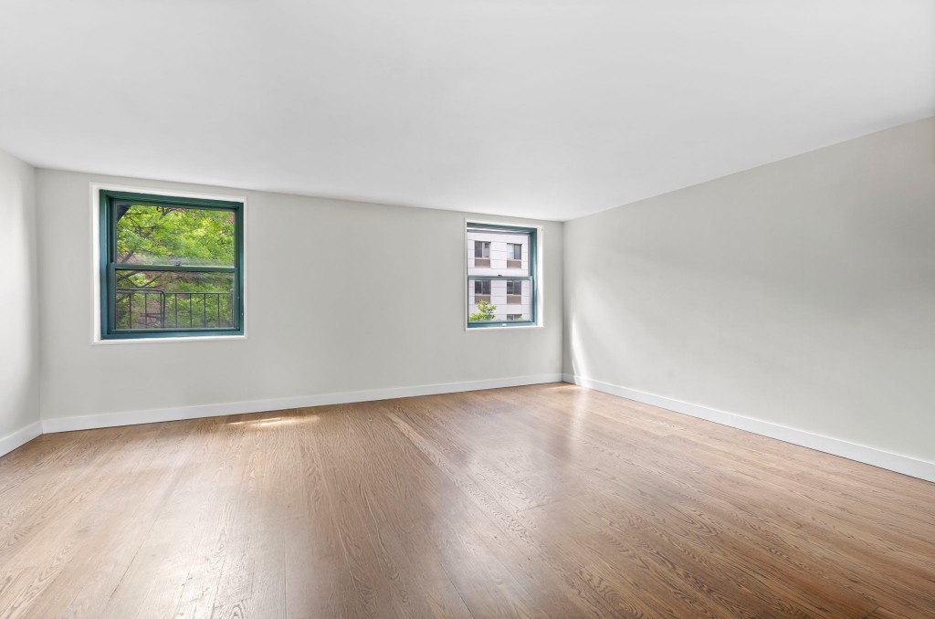 152 Bank Street 4B