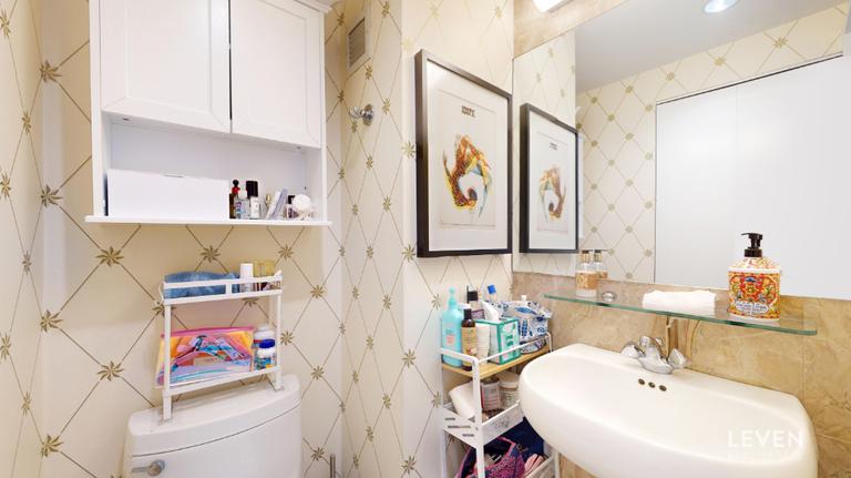 160 W 66th Street 37F