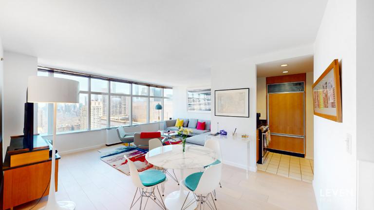 160 W 66th Street 37F