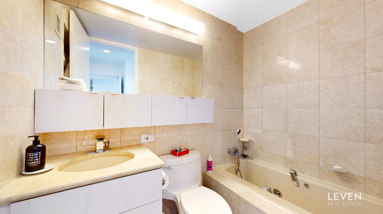 160 W 66th Street 37F