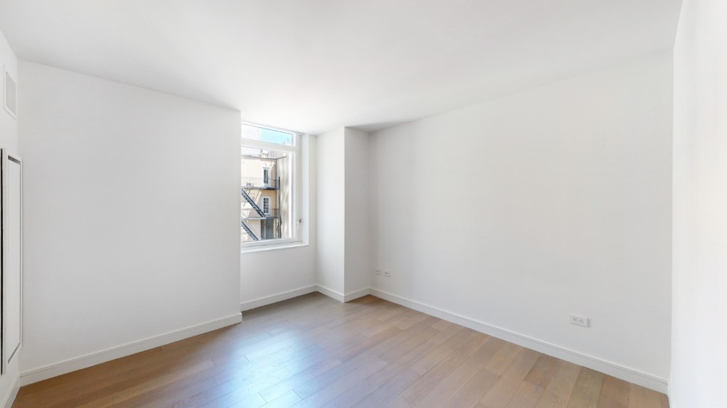 305 E 51st Street RU5A