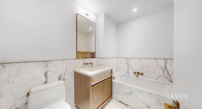 305 E 51st Street RU5A