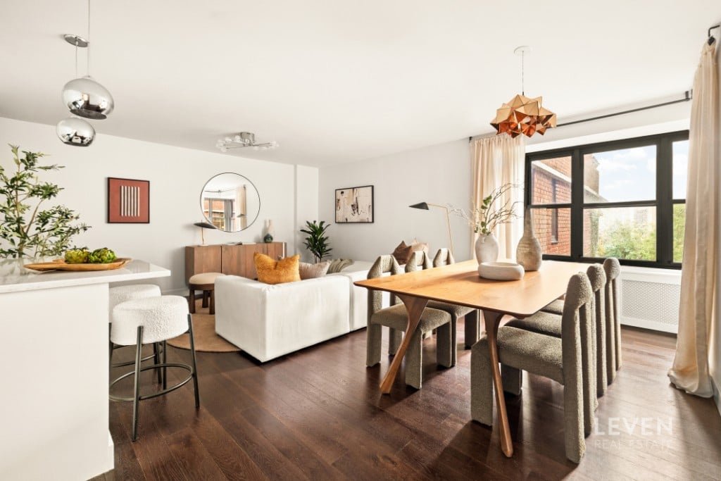 385 Grand Street 601L