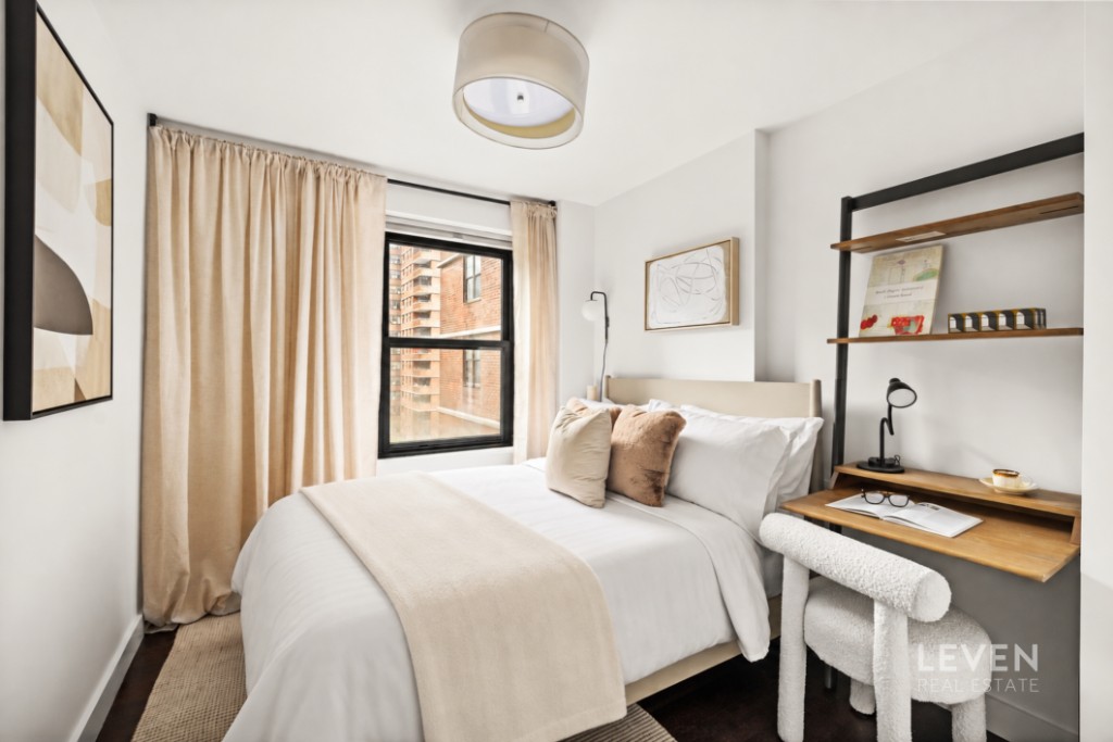 385 Grand Street 601L