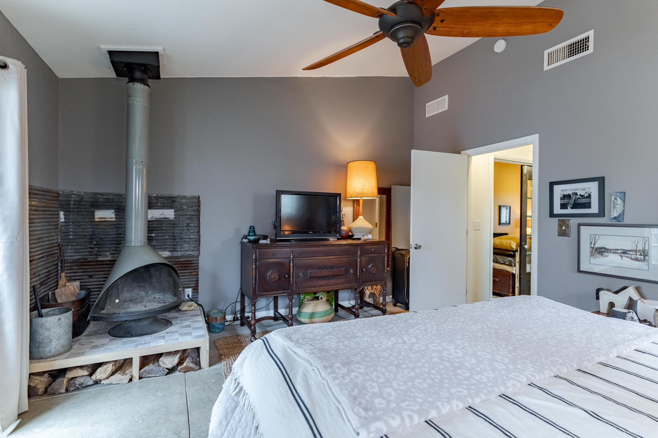 2474 Bridgeport Benson Road