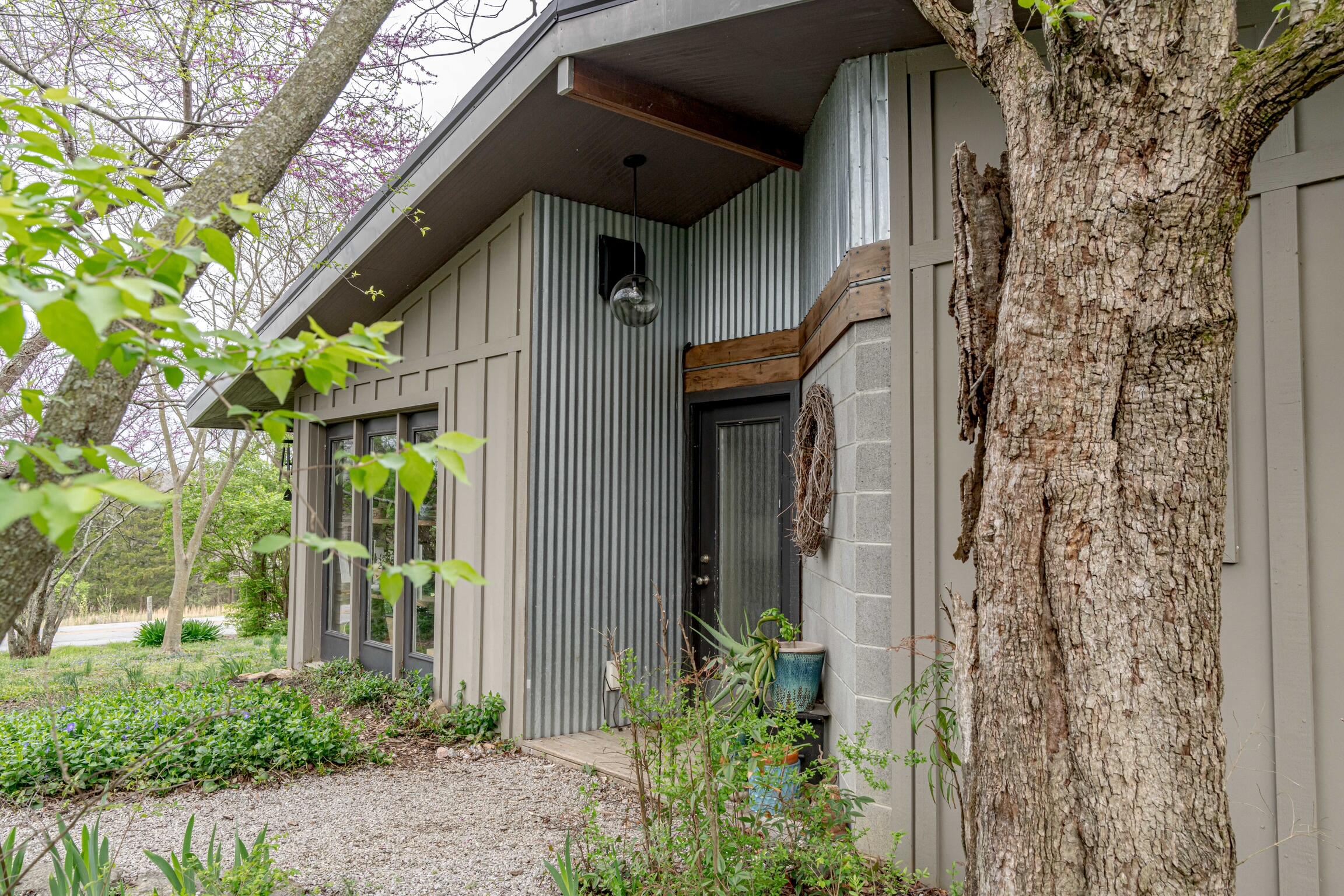 2474 Bridgeport Benson Road