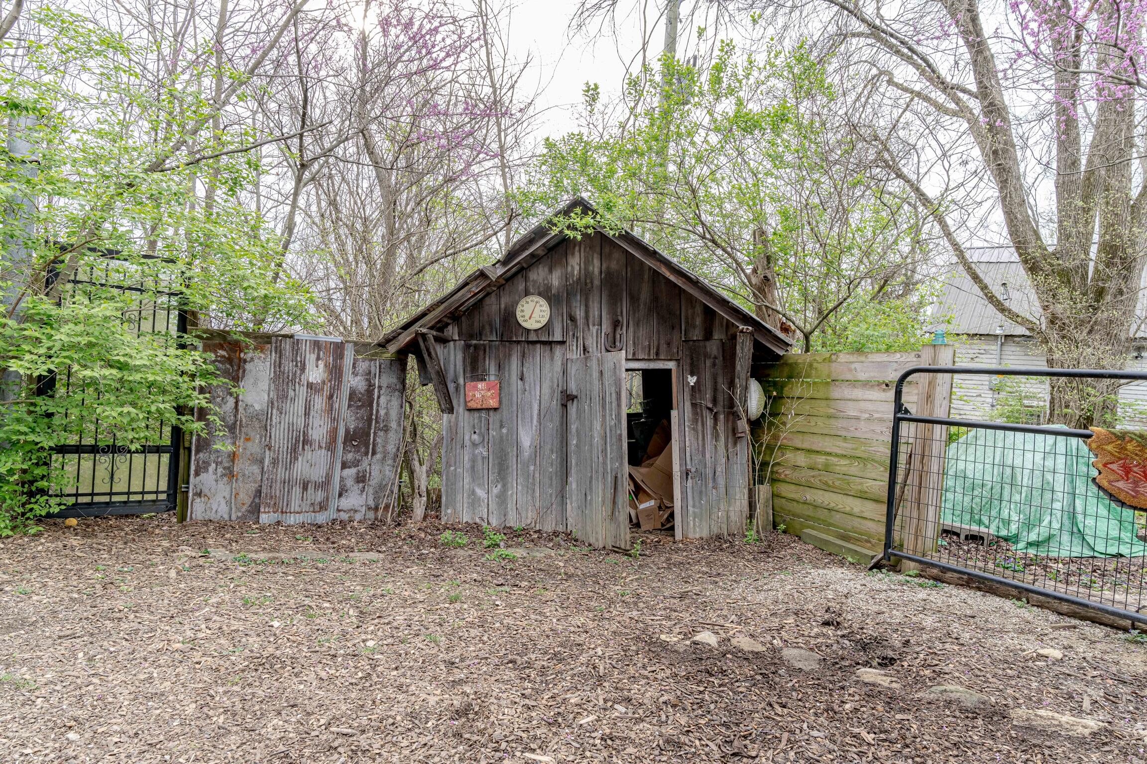 2474 Bridgeport Benson Road