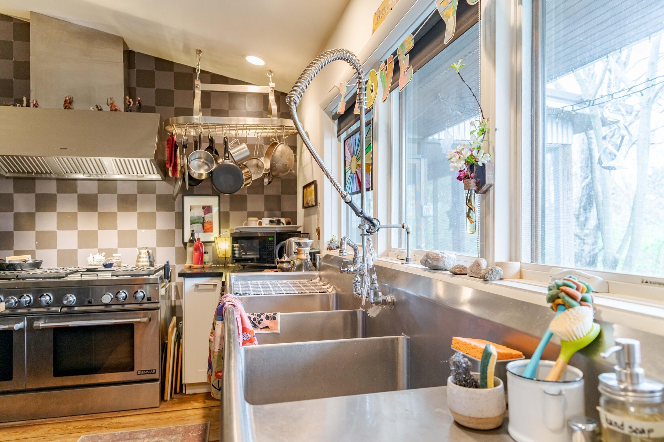 2474 Bridgeport Benson Road