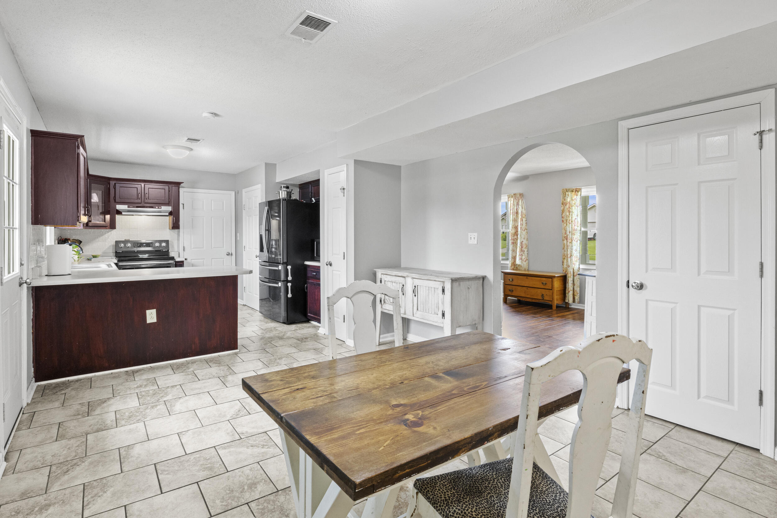 340 Peachtree Drive
