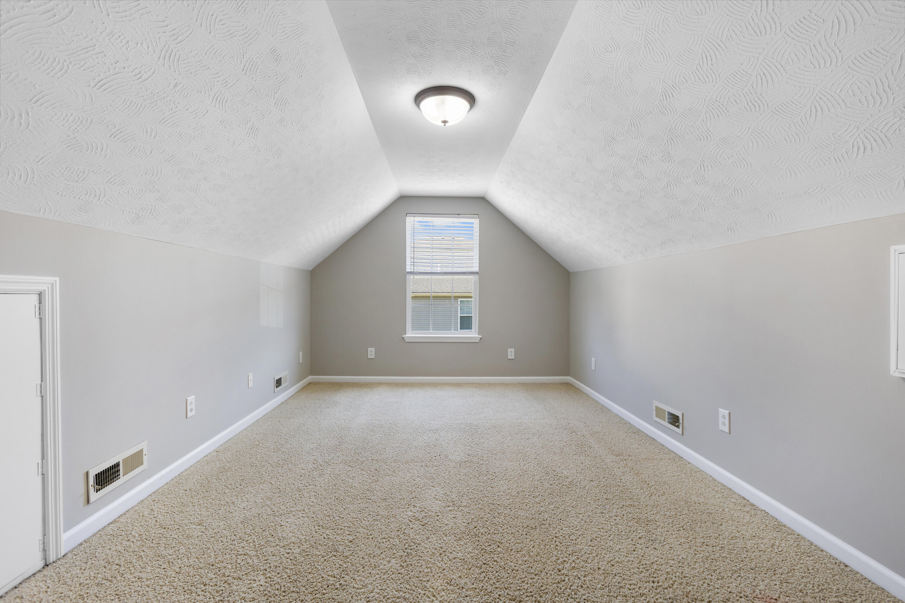 109 Cornwallis Drive
