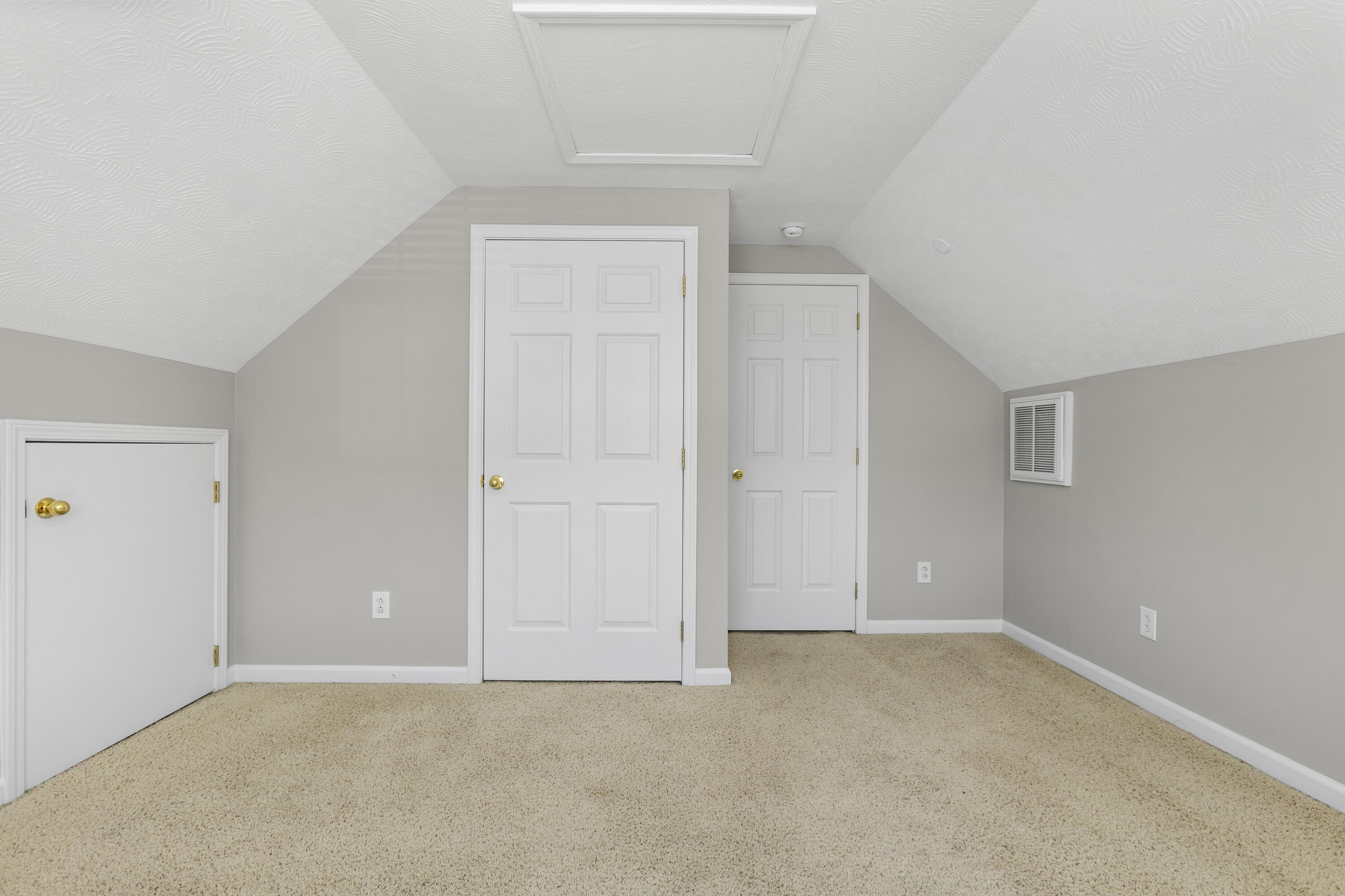 109 Cornwallis Drive
