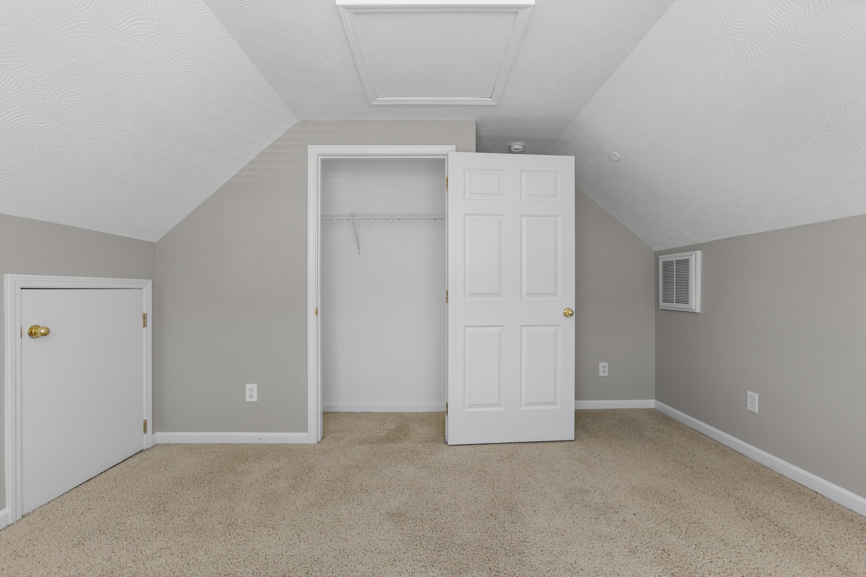 109 Cornwallis Drive