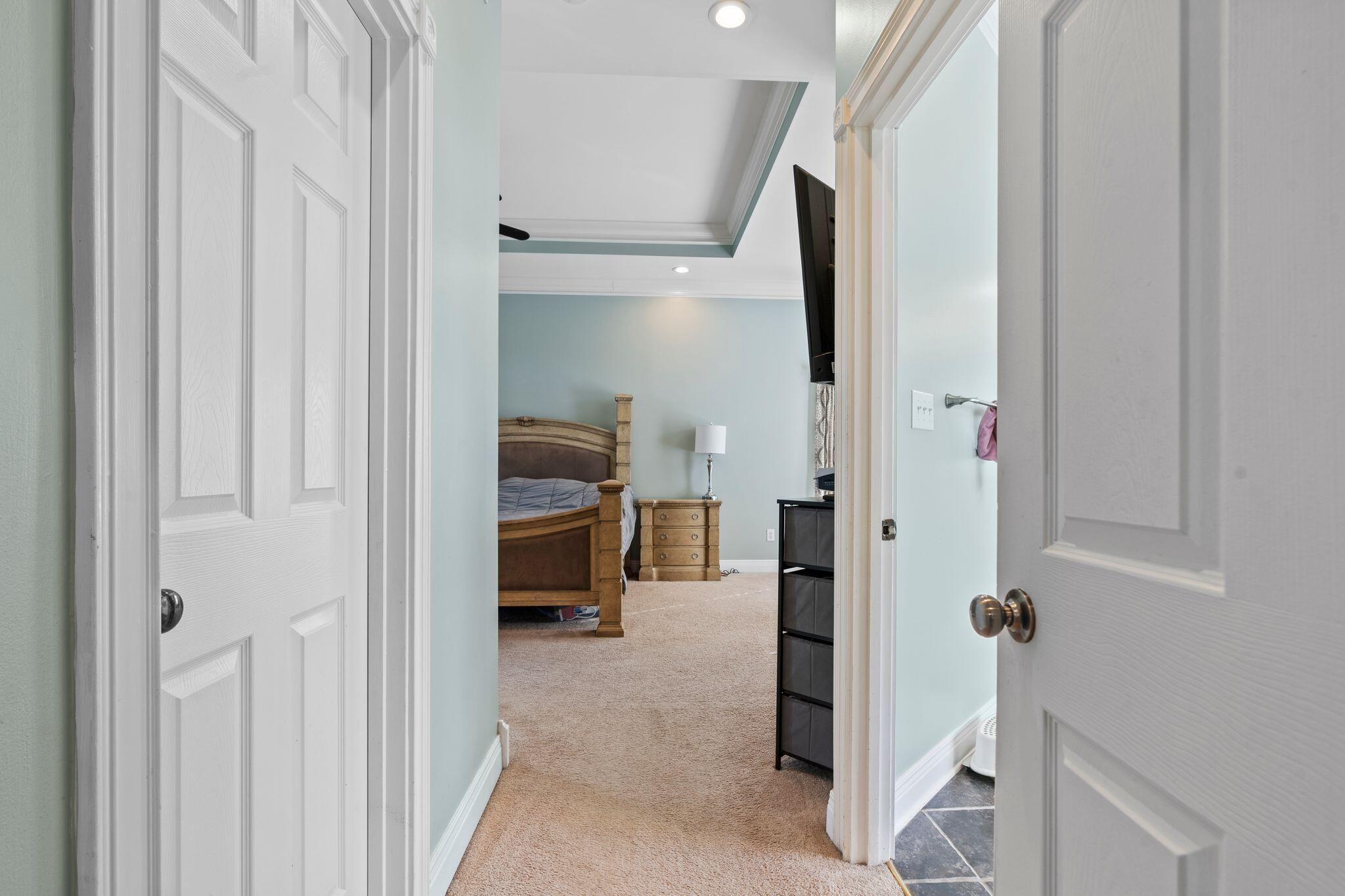 221 Creekwood Way