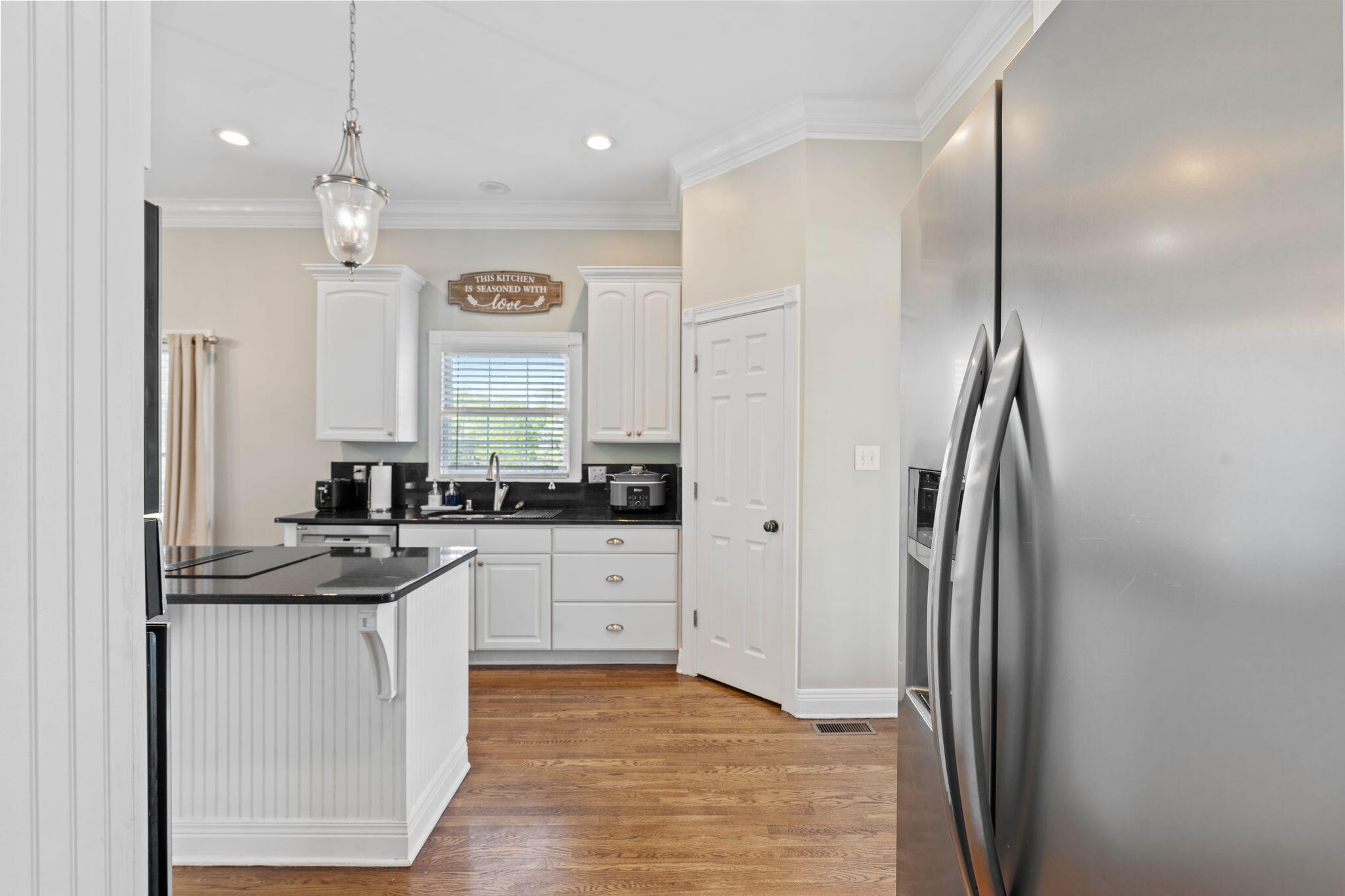 221 Creekwood Way