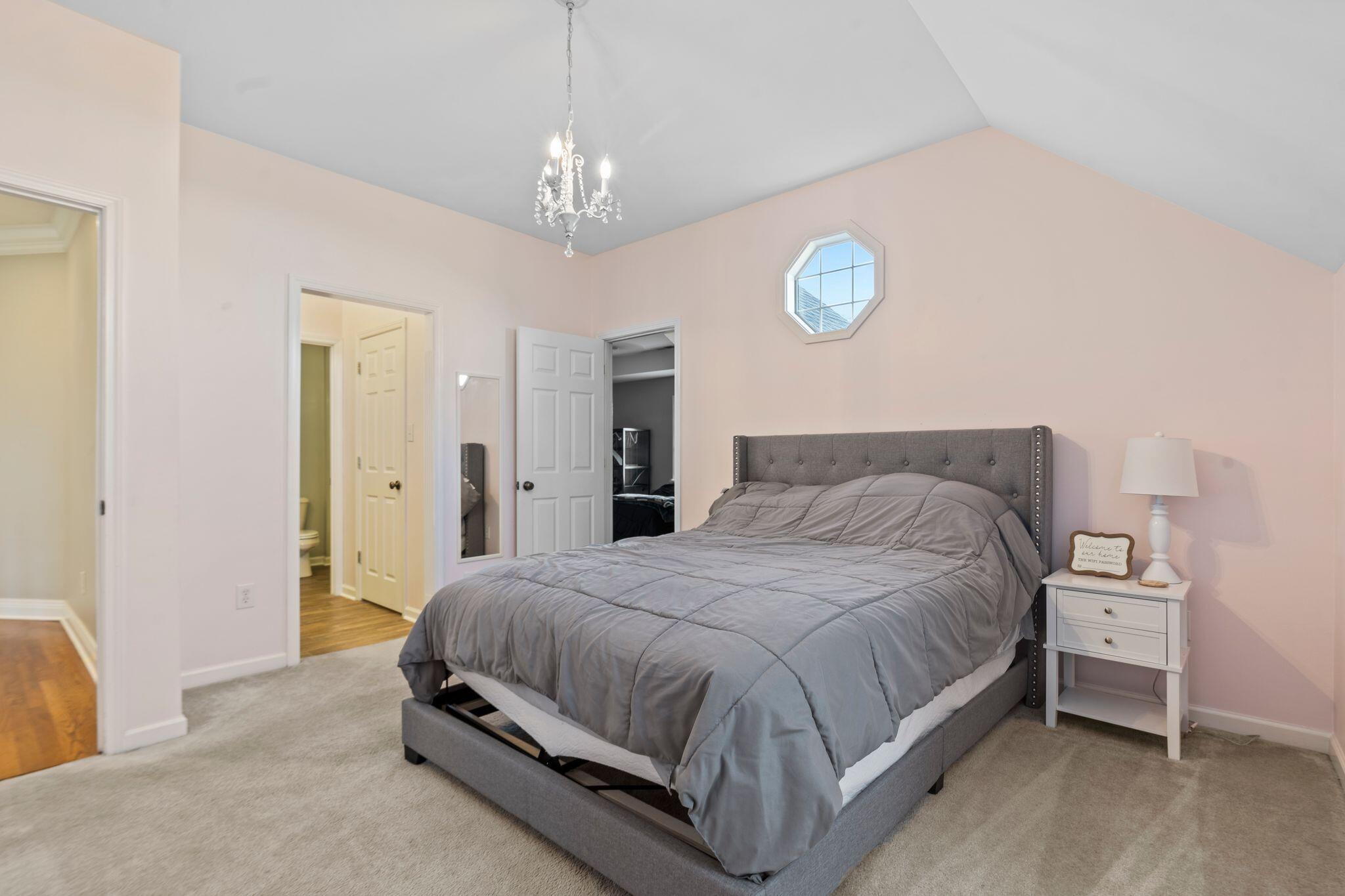 221 Creekwood Way