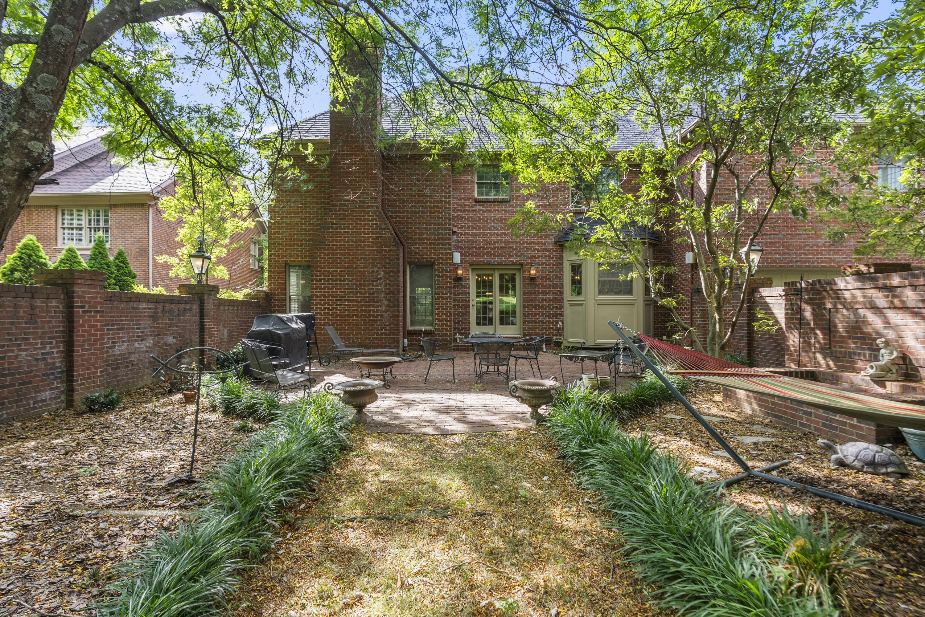 1209 Taborlake Cove