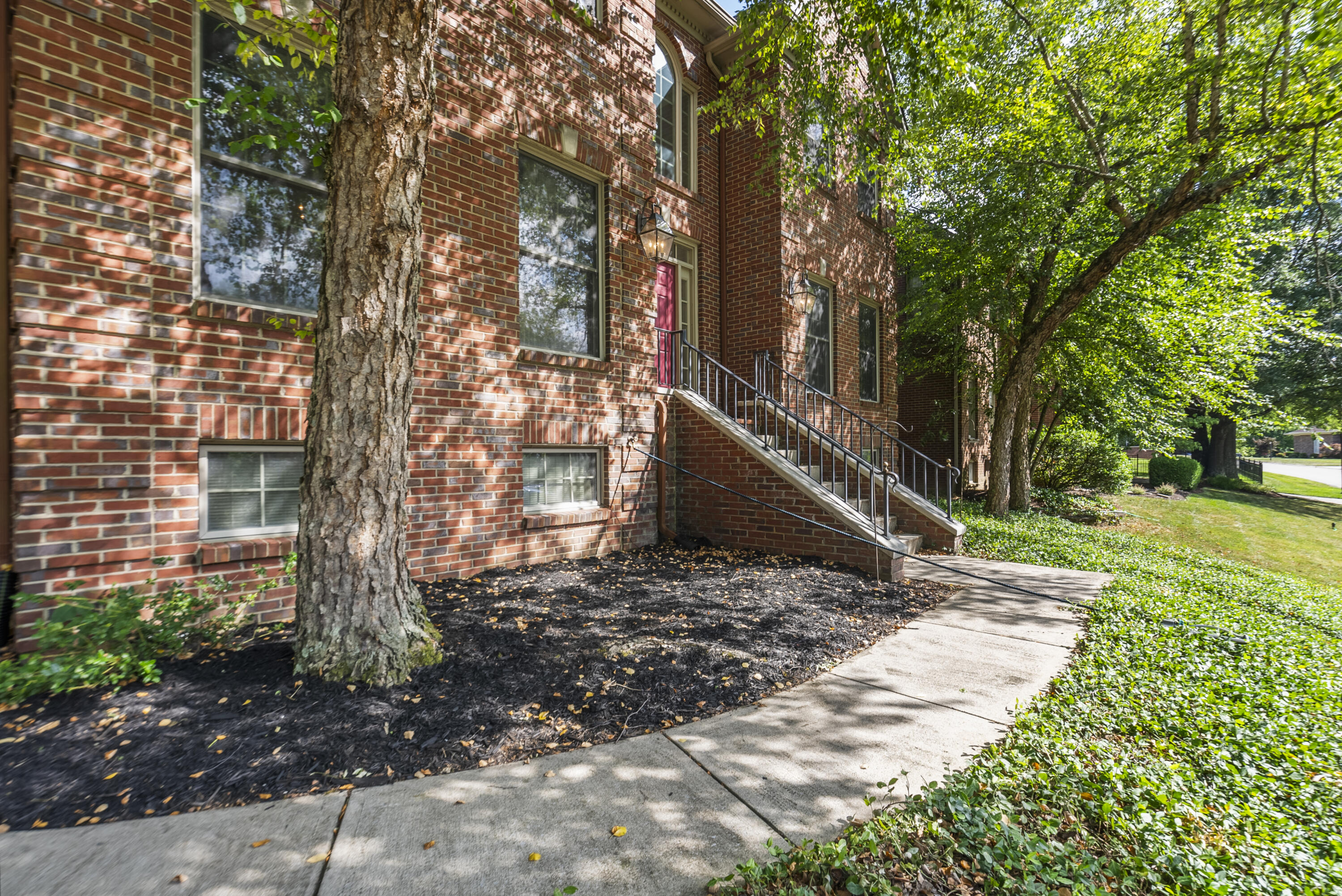 1209 Taborlake Cove