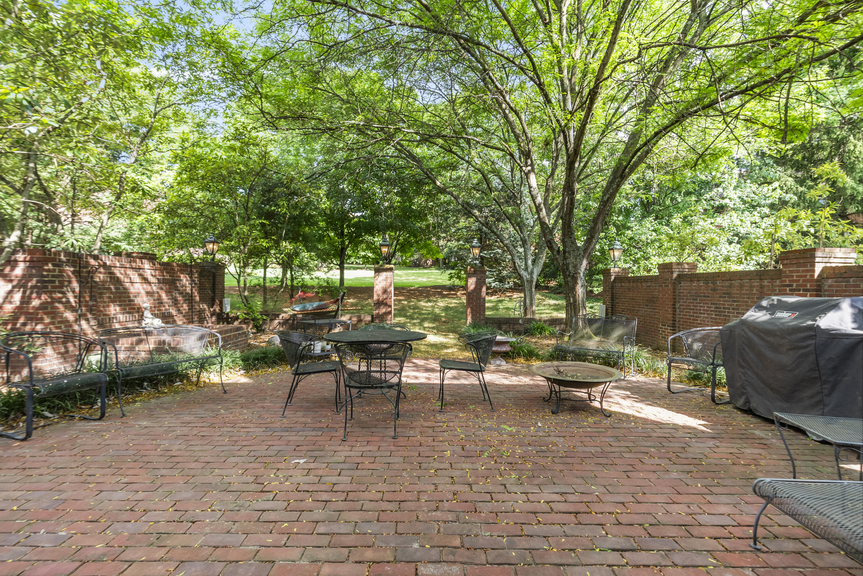 1209 Taborlake Cove