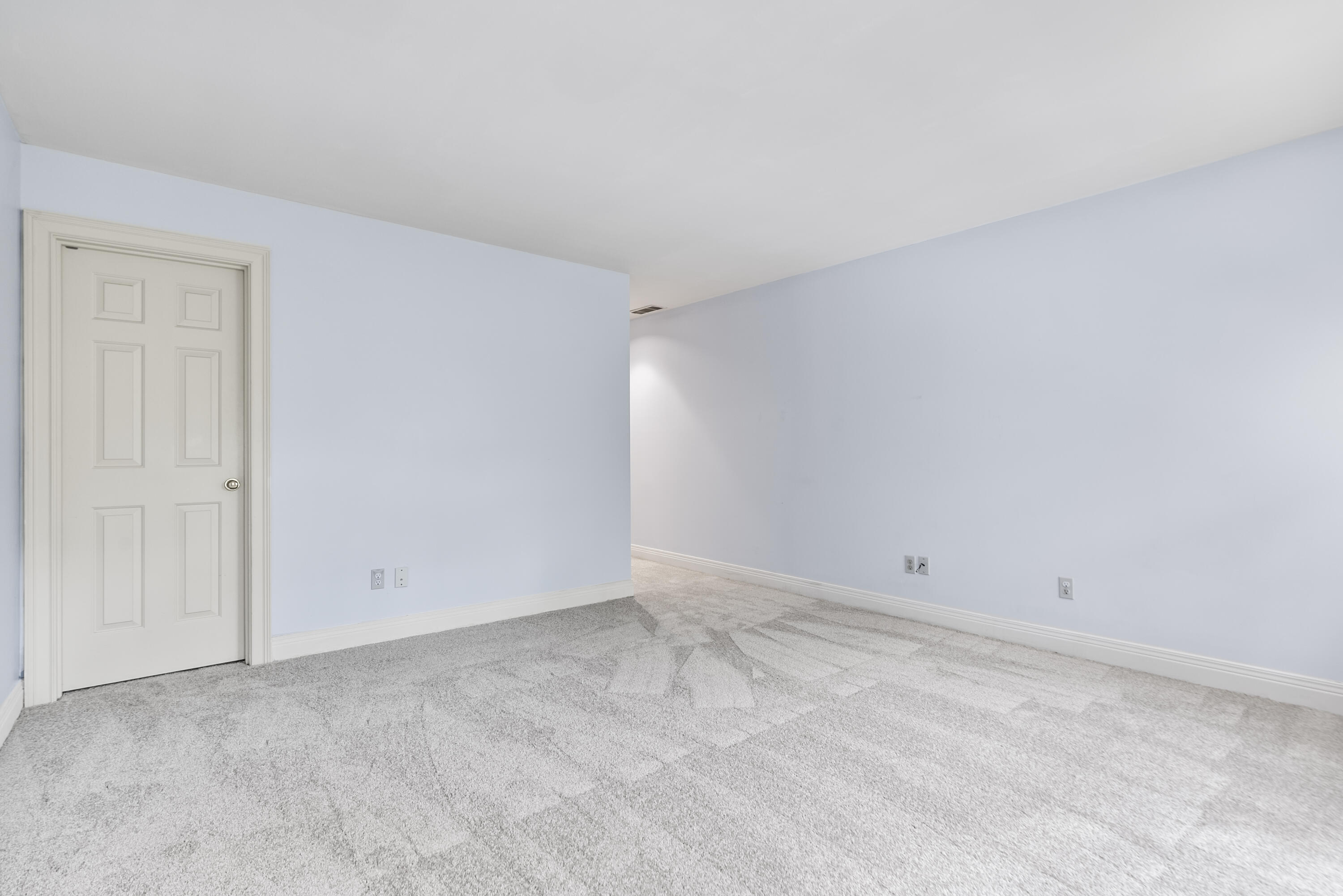 1209 Taborlake Cove