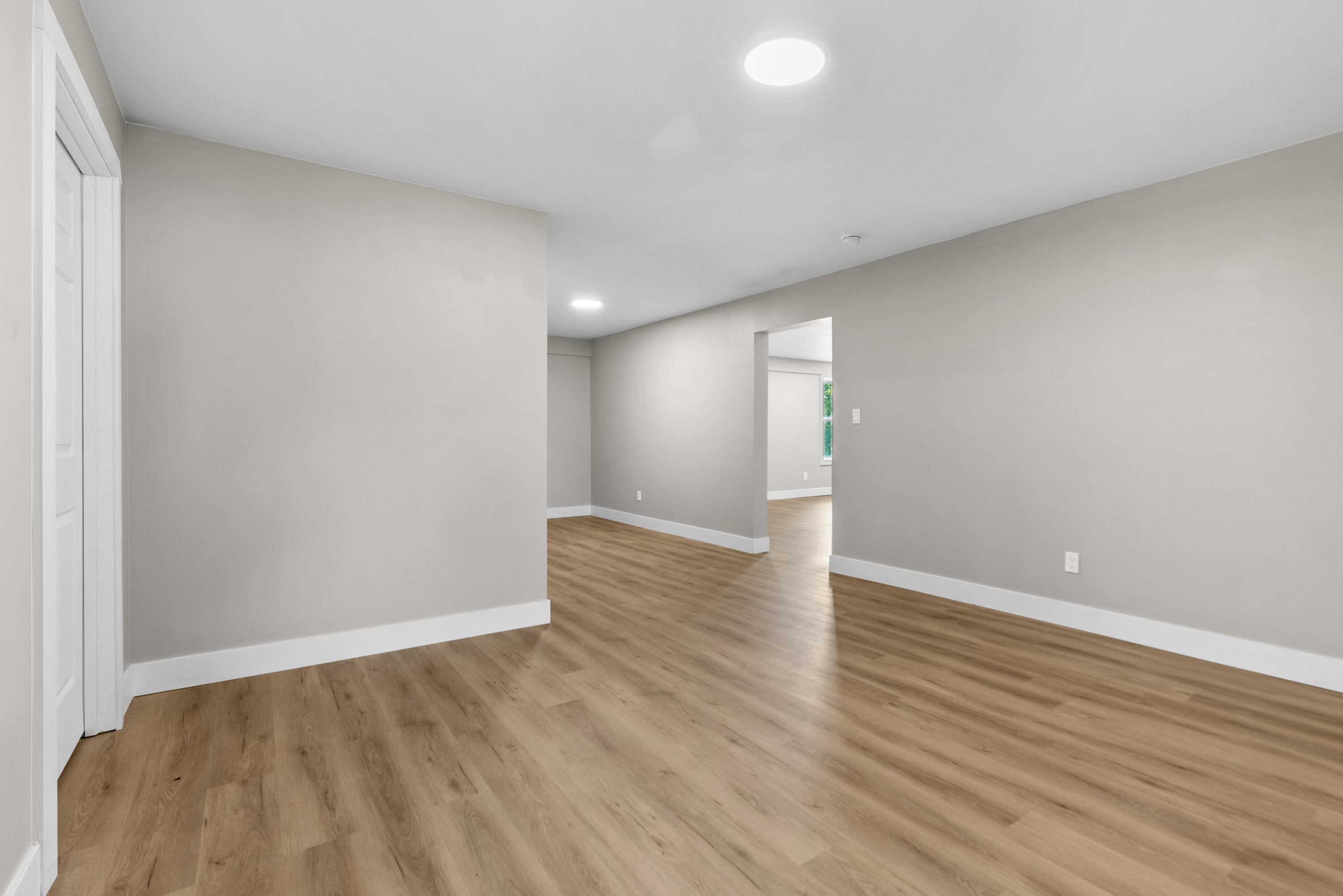 2910 Cooper Lane