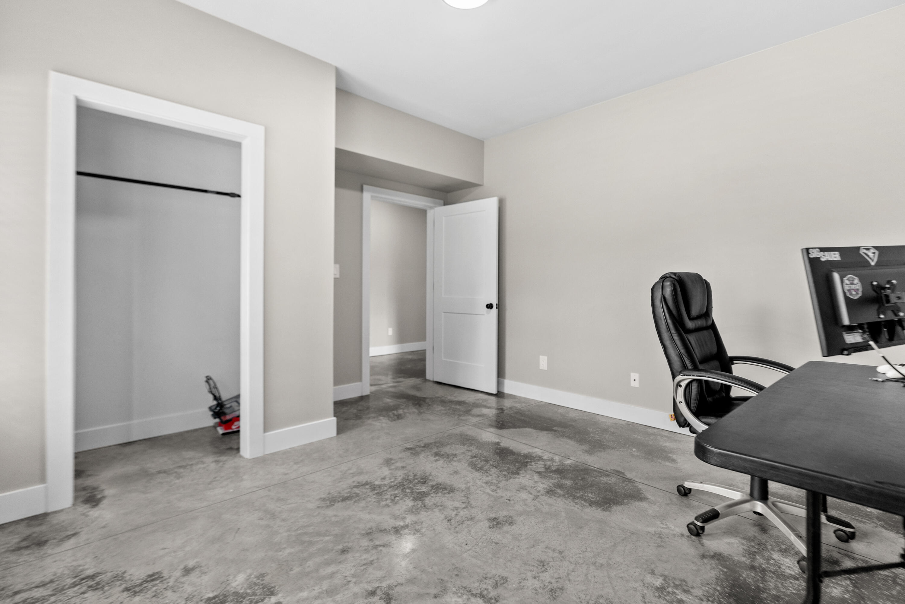 2910 Cooper Lane