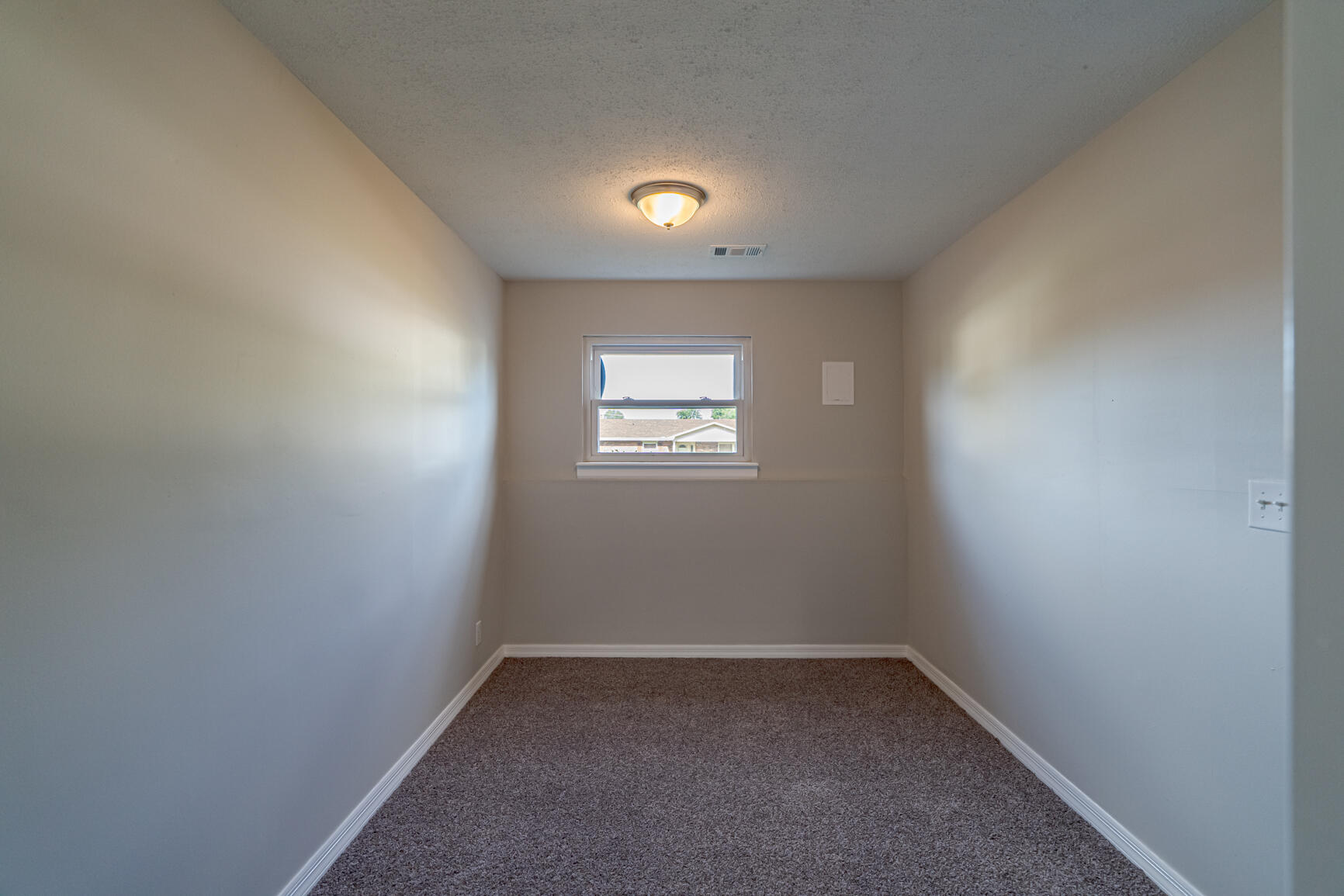 709 Magnolia Drive