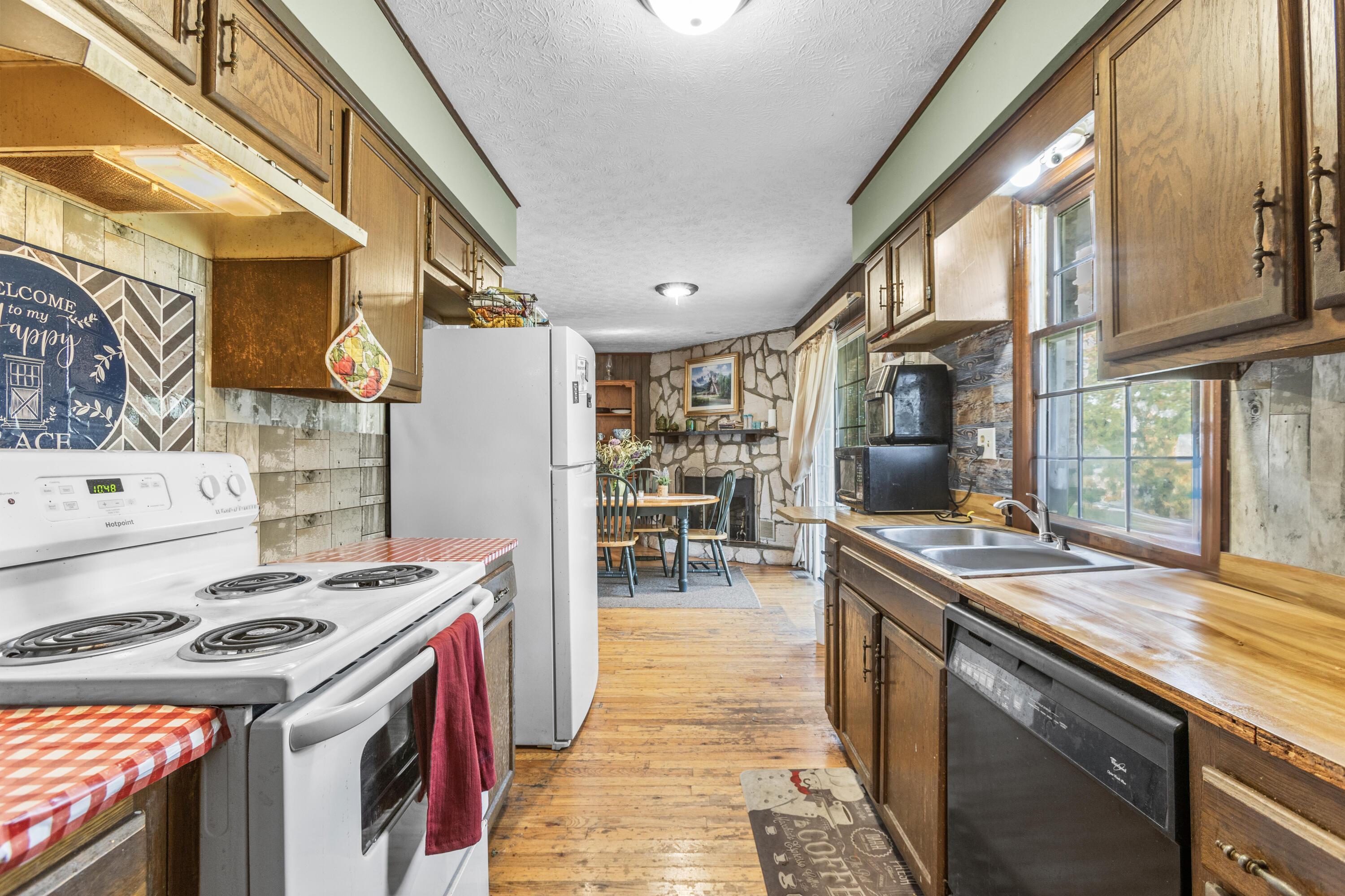 1260 McCroskey Drive