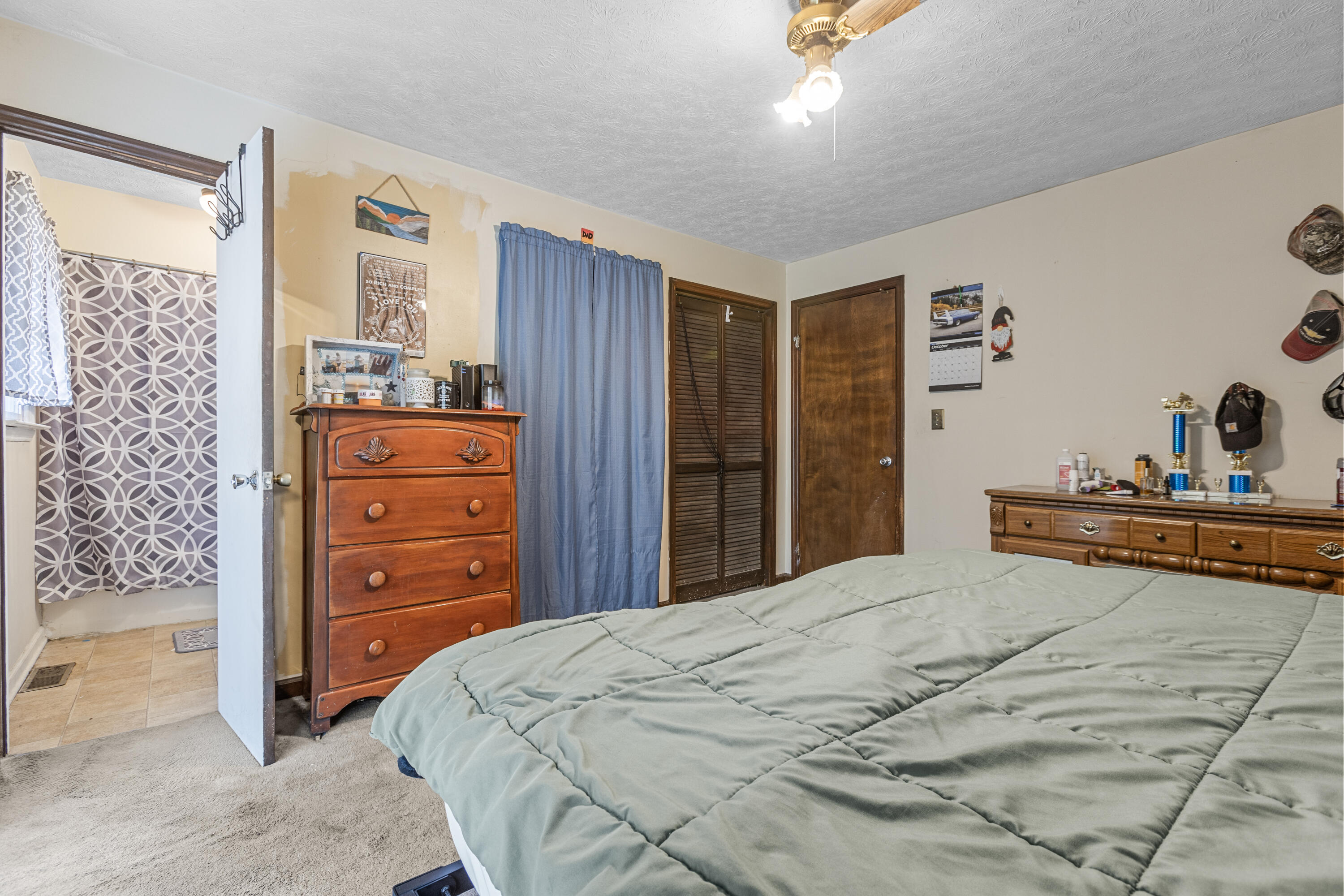 1260 McCroskey Drive