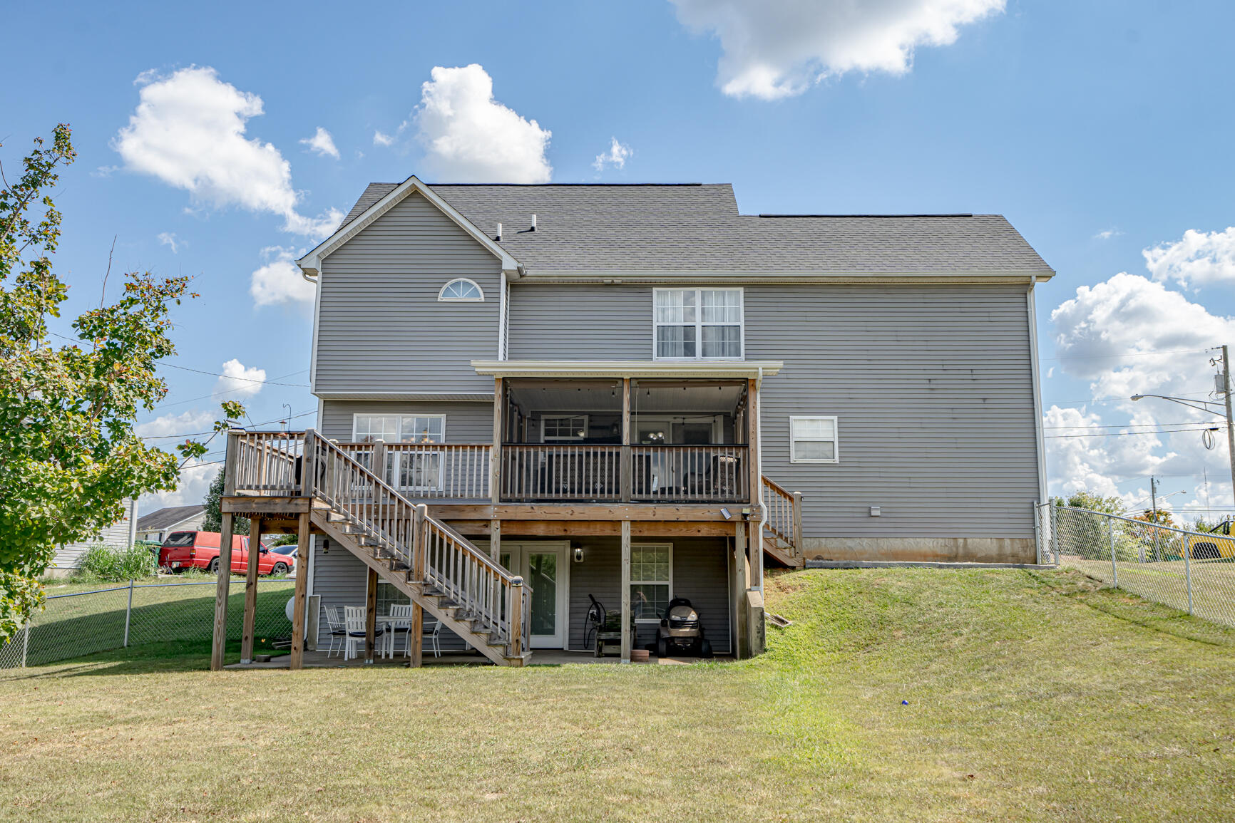 113 Blenheim Boulevard