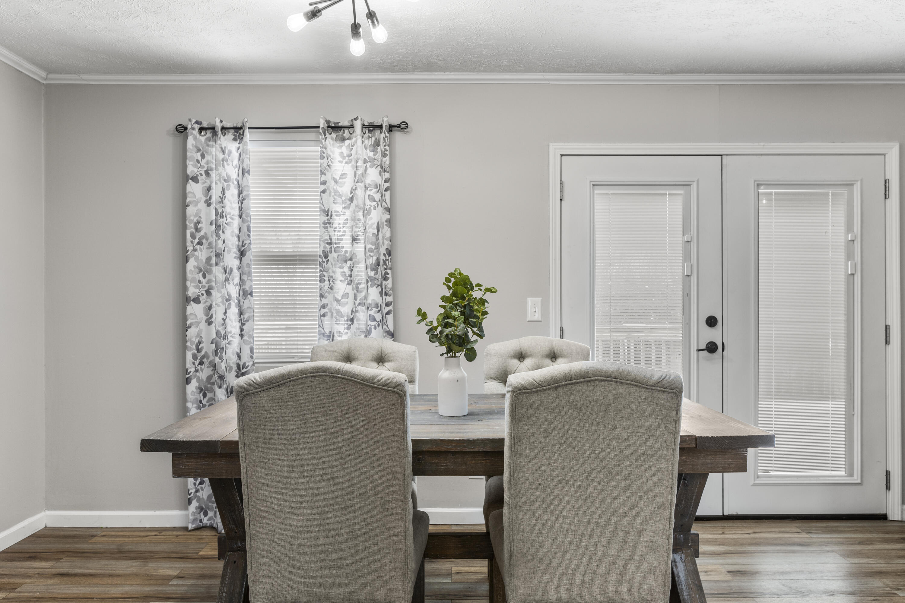 417 Mountain View Drive