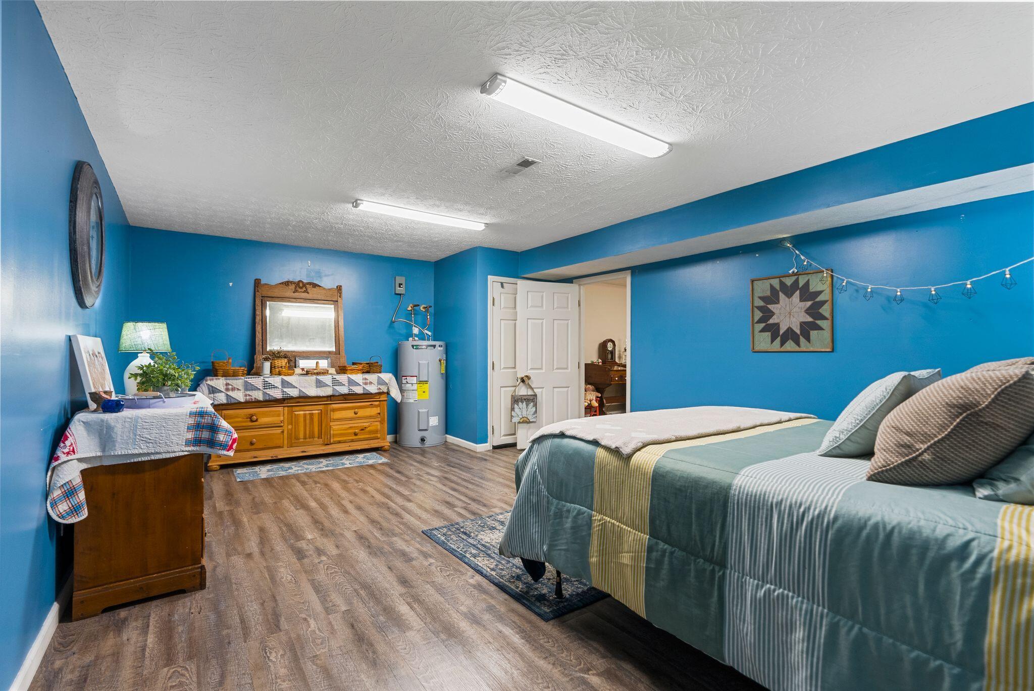 2844 Pond School Road