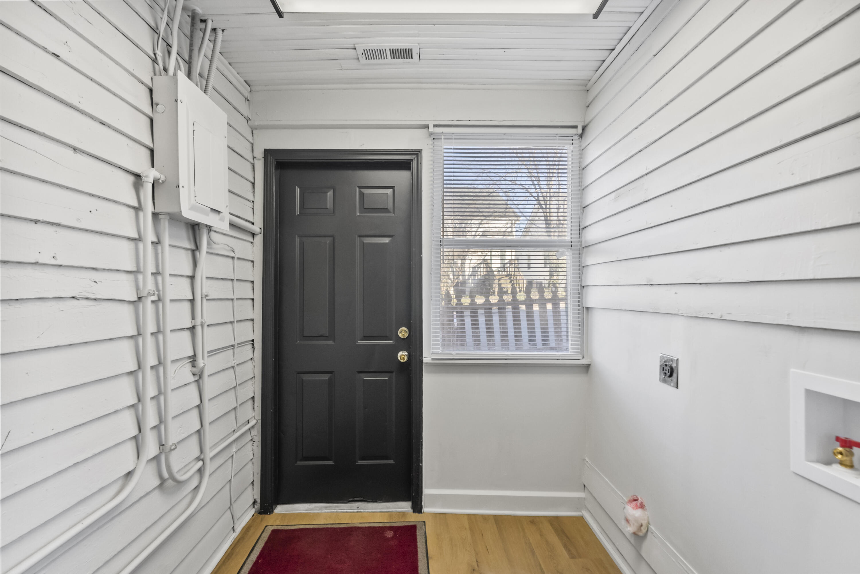 227 New Street
