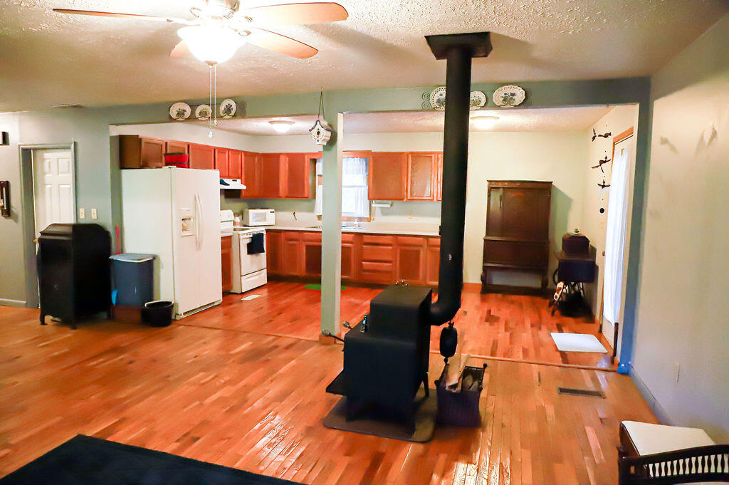 91 Holly Lane