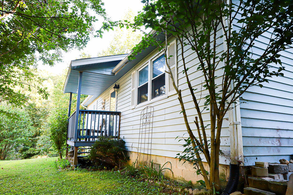 91 Holly Lane