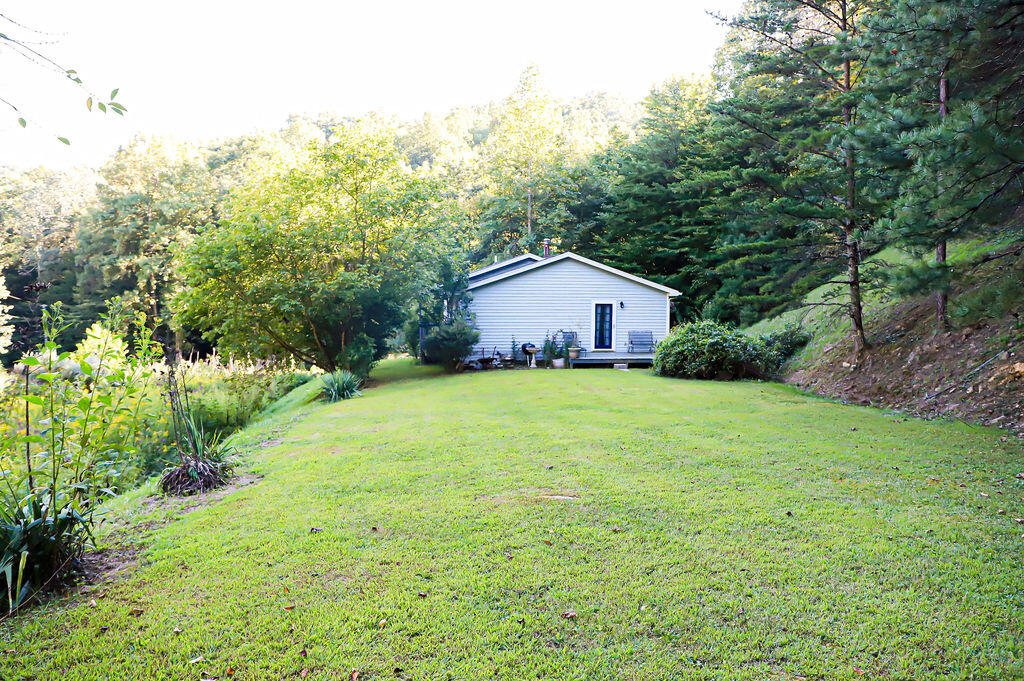 91 Holly Lane