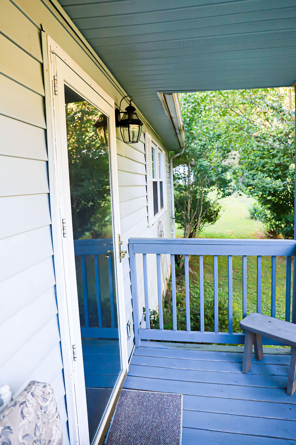 91 Holly Lane