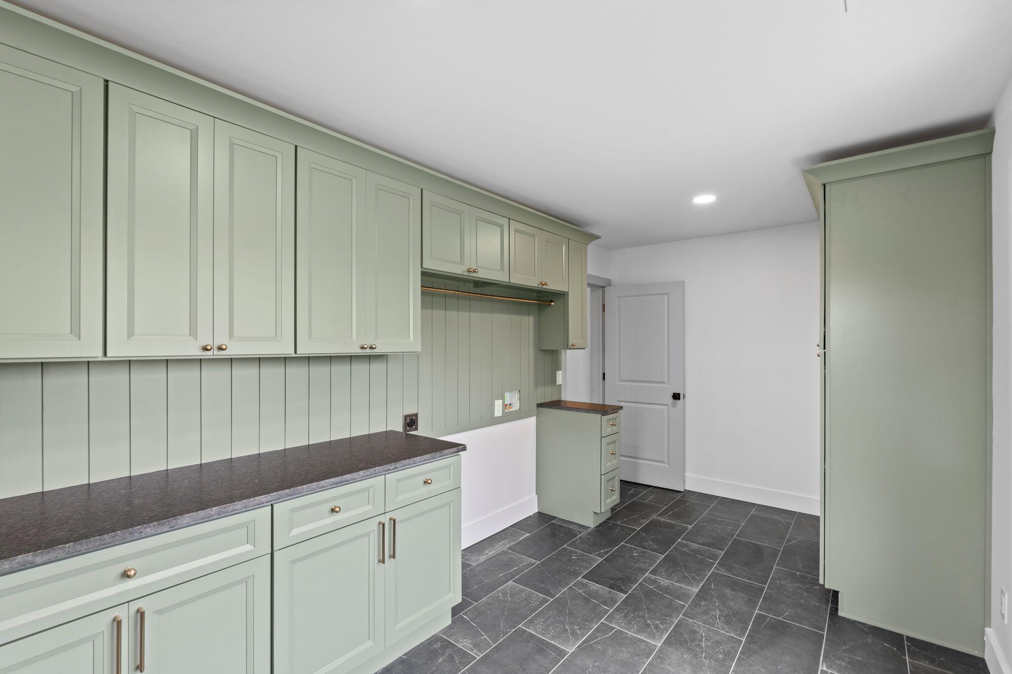 242 West Stephens Street