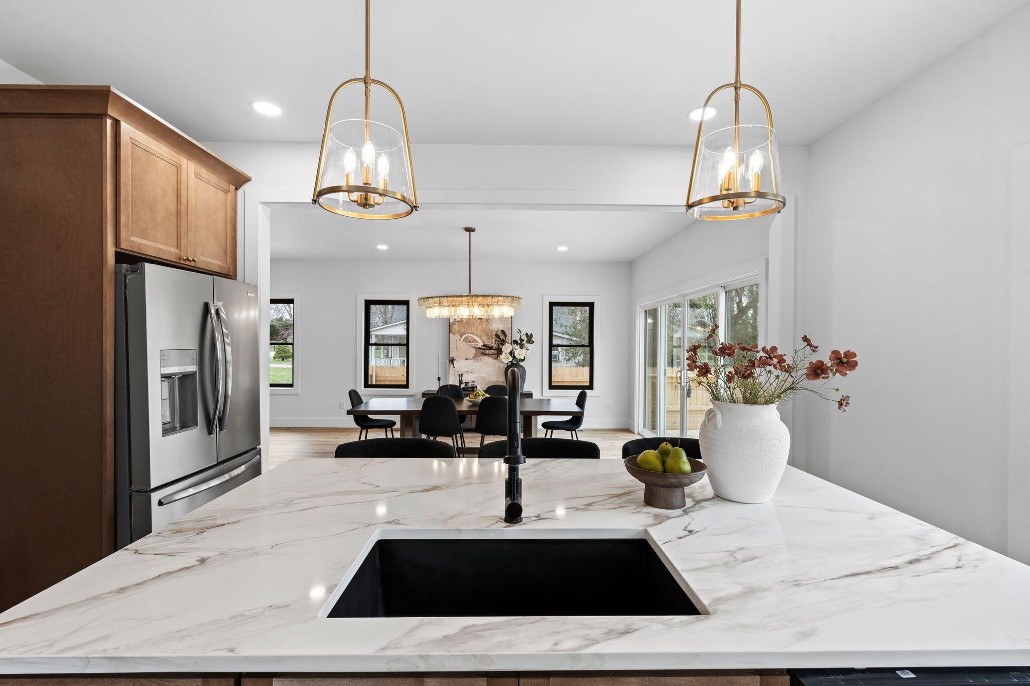 242 West Stephens Street