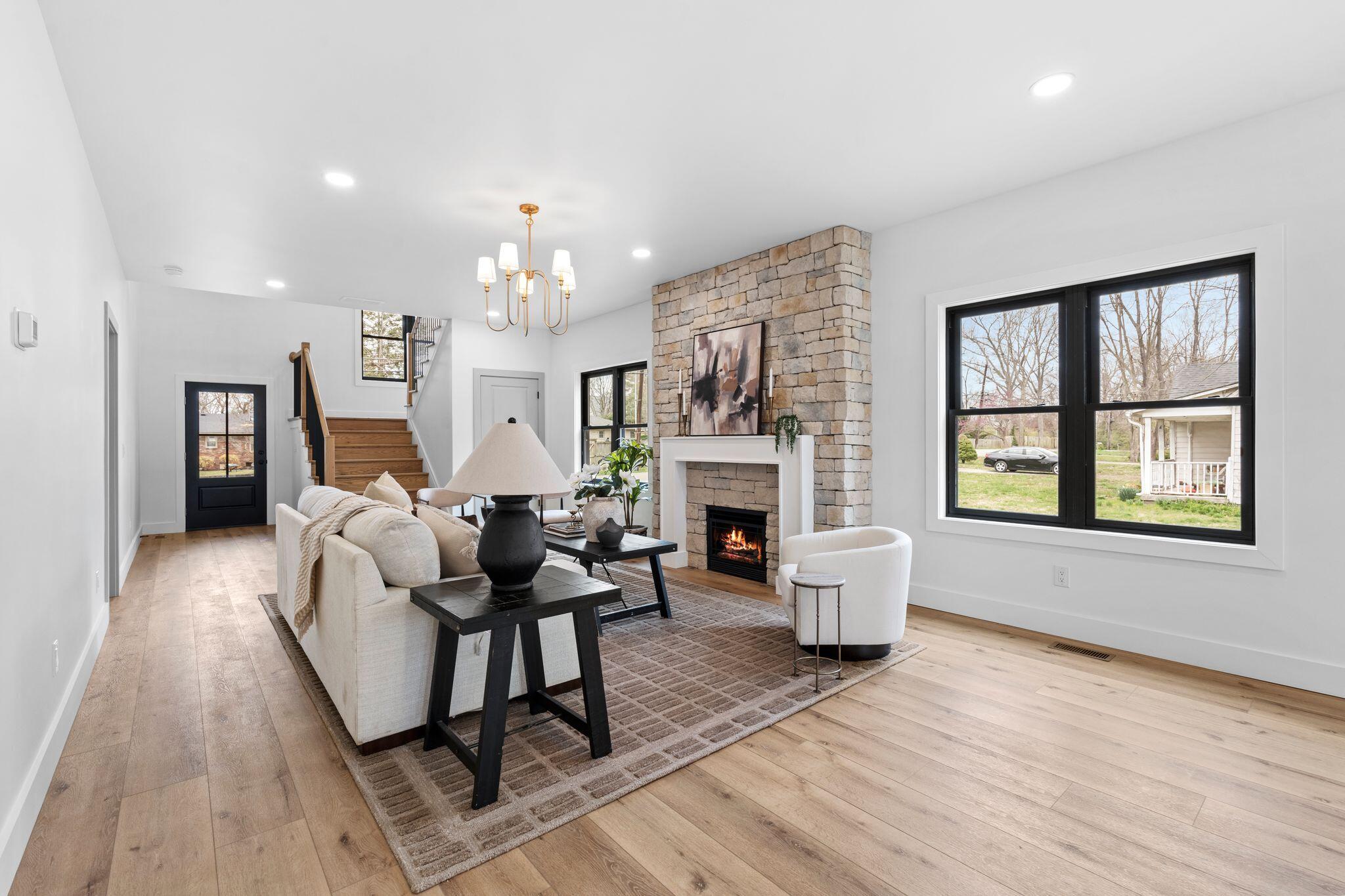 242 West Stephens Street