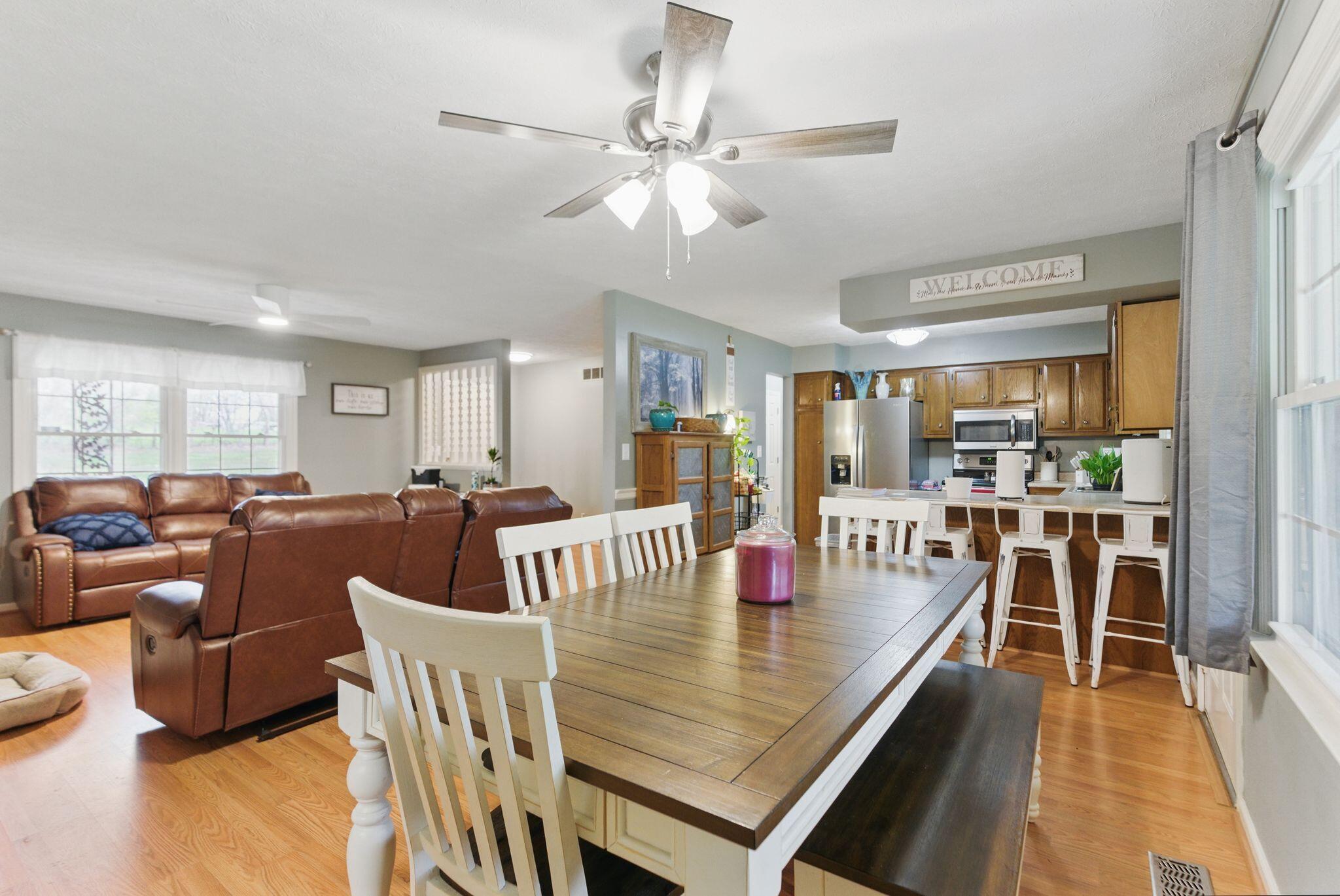 2294 Cardwell Ln Lane