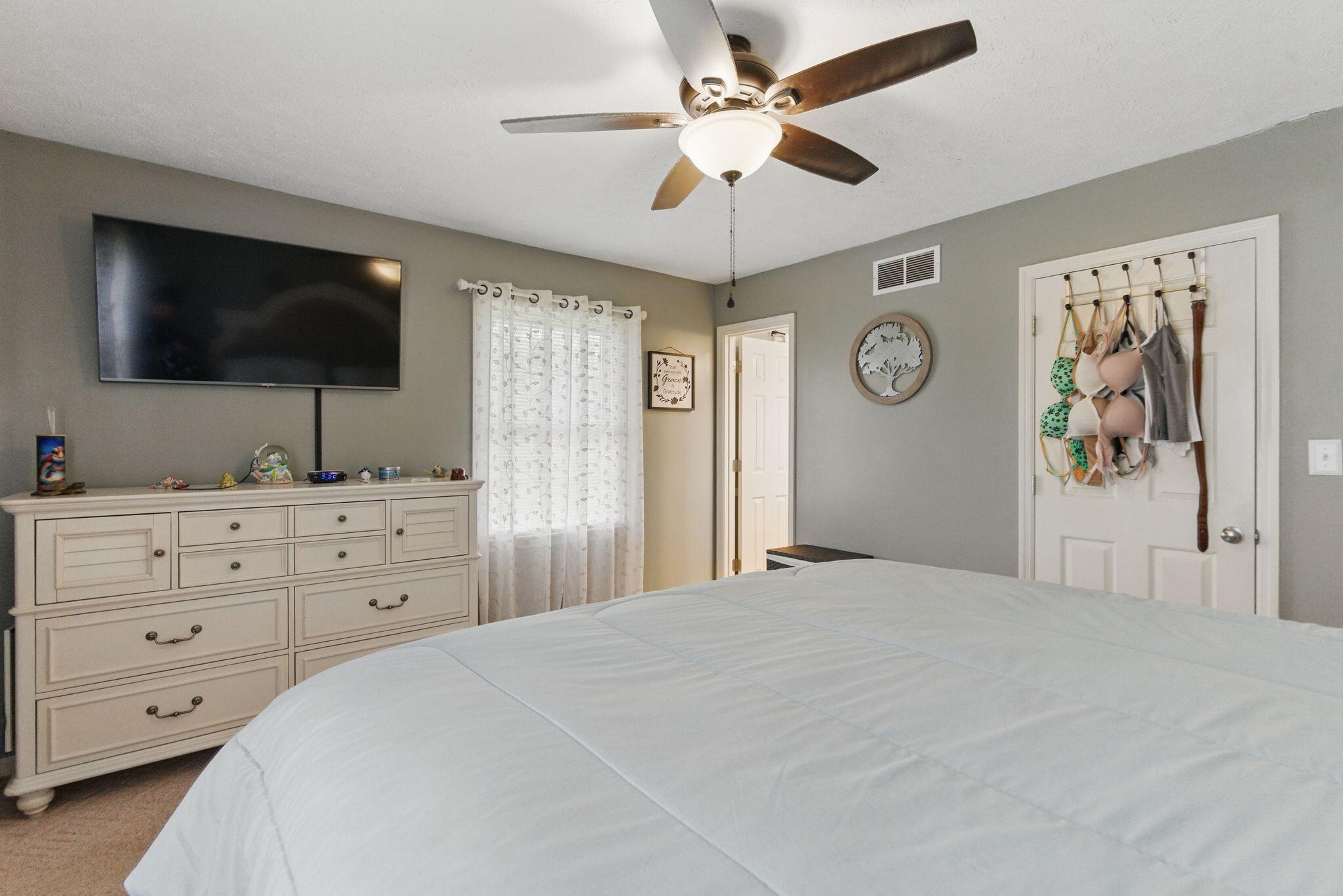 2294 Cardwell Ln Lane