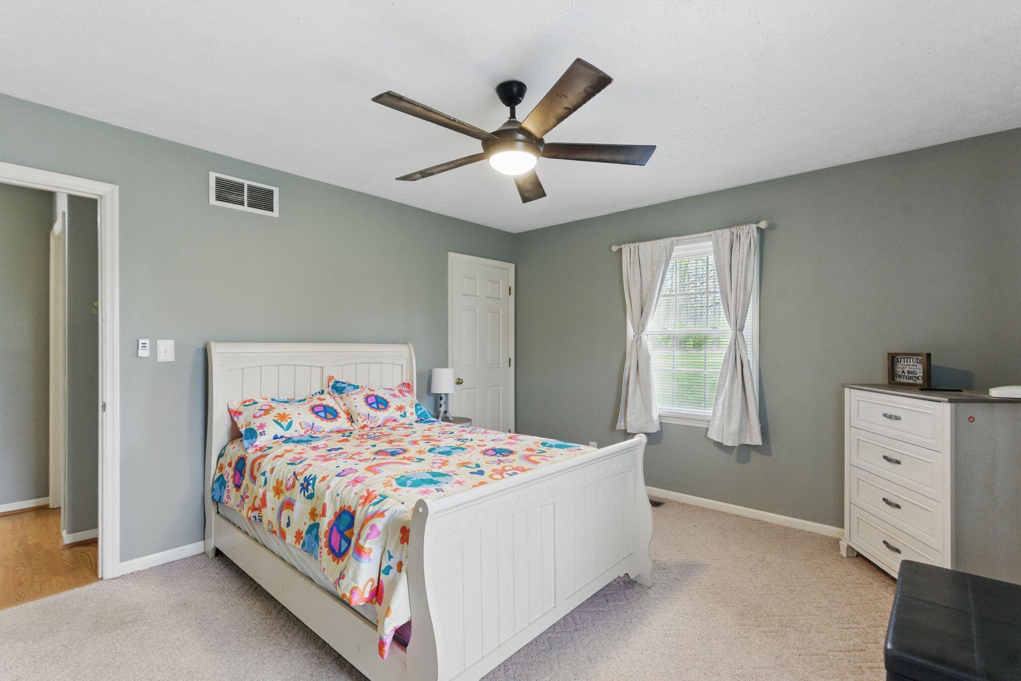 2294 Cardwell Ln Lane
